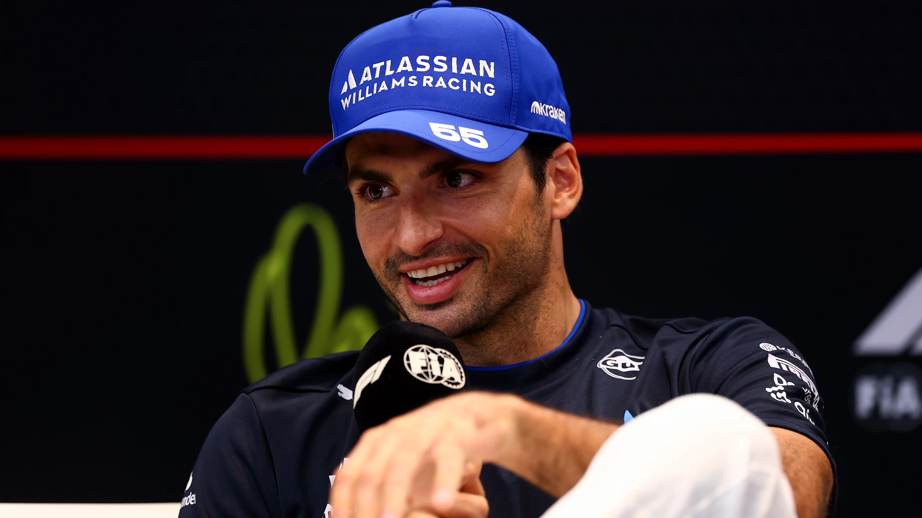 LUSAIL CITY, QATAR - NOVEMBER 27: Carlos Sainz of Spain and Williams speaks in the Drivers Press