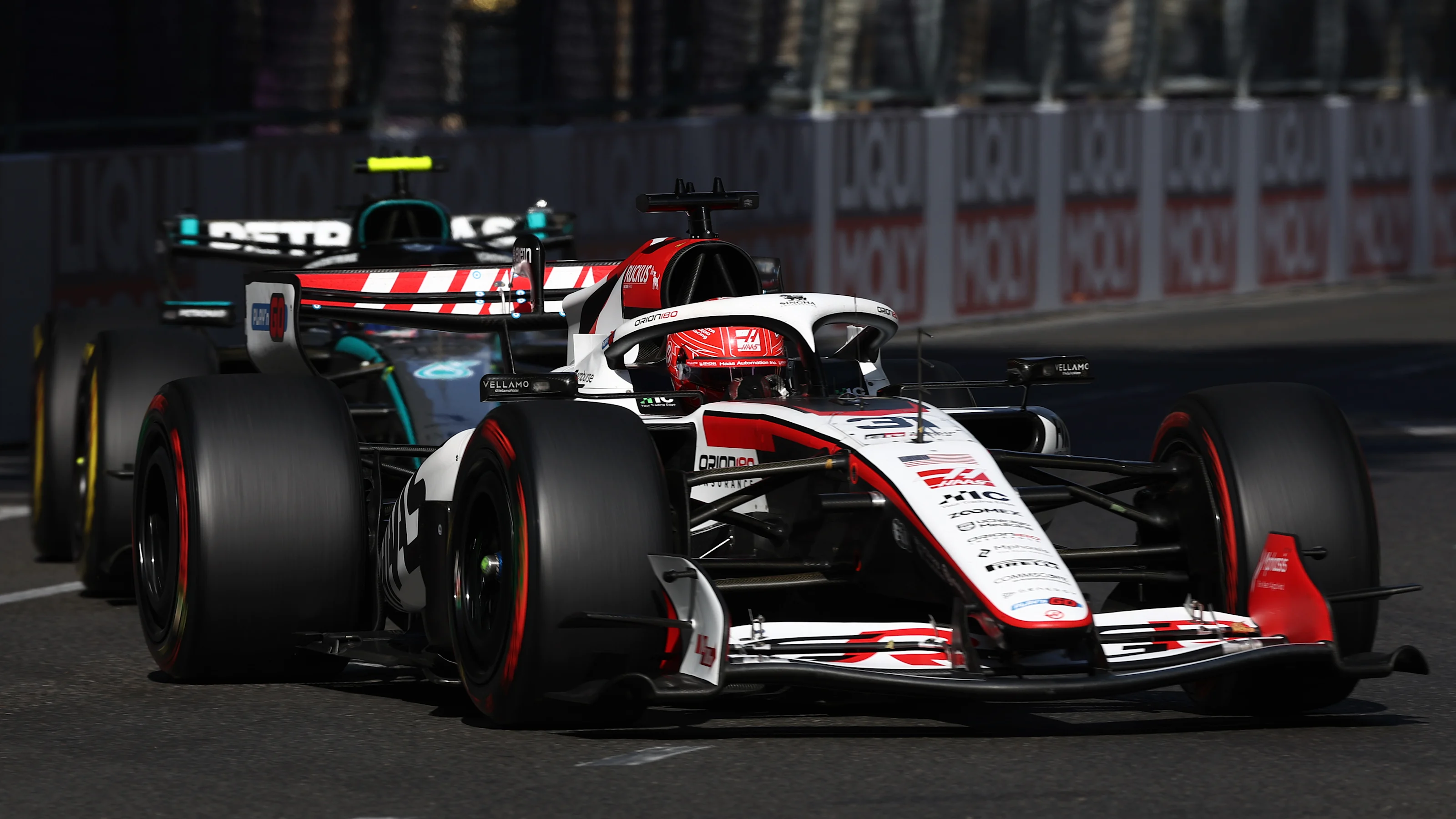 BAKU, AZERBAIJAN - SEPTEMBER 26: Esteban Ocon of France driving the (31) Haas F1 VF-26 Ferrari