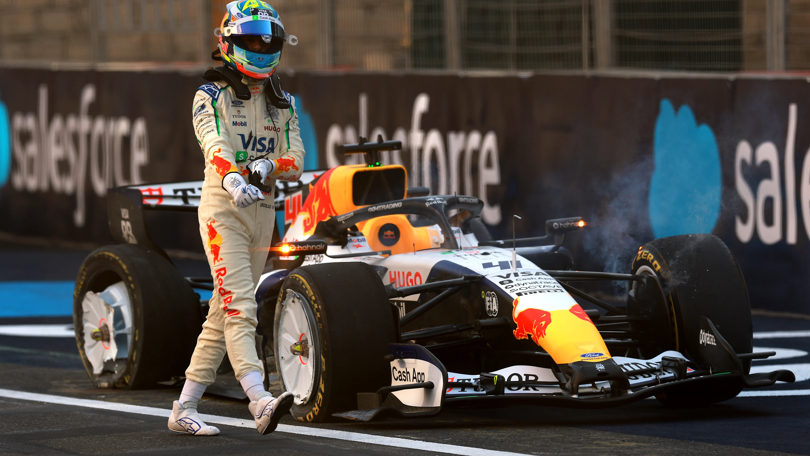 BAKU, AZERBAIJAN - SEPTEMBER 24: Arvid Lindblad of Great Britain and Visa Cash App Racing Bulls