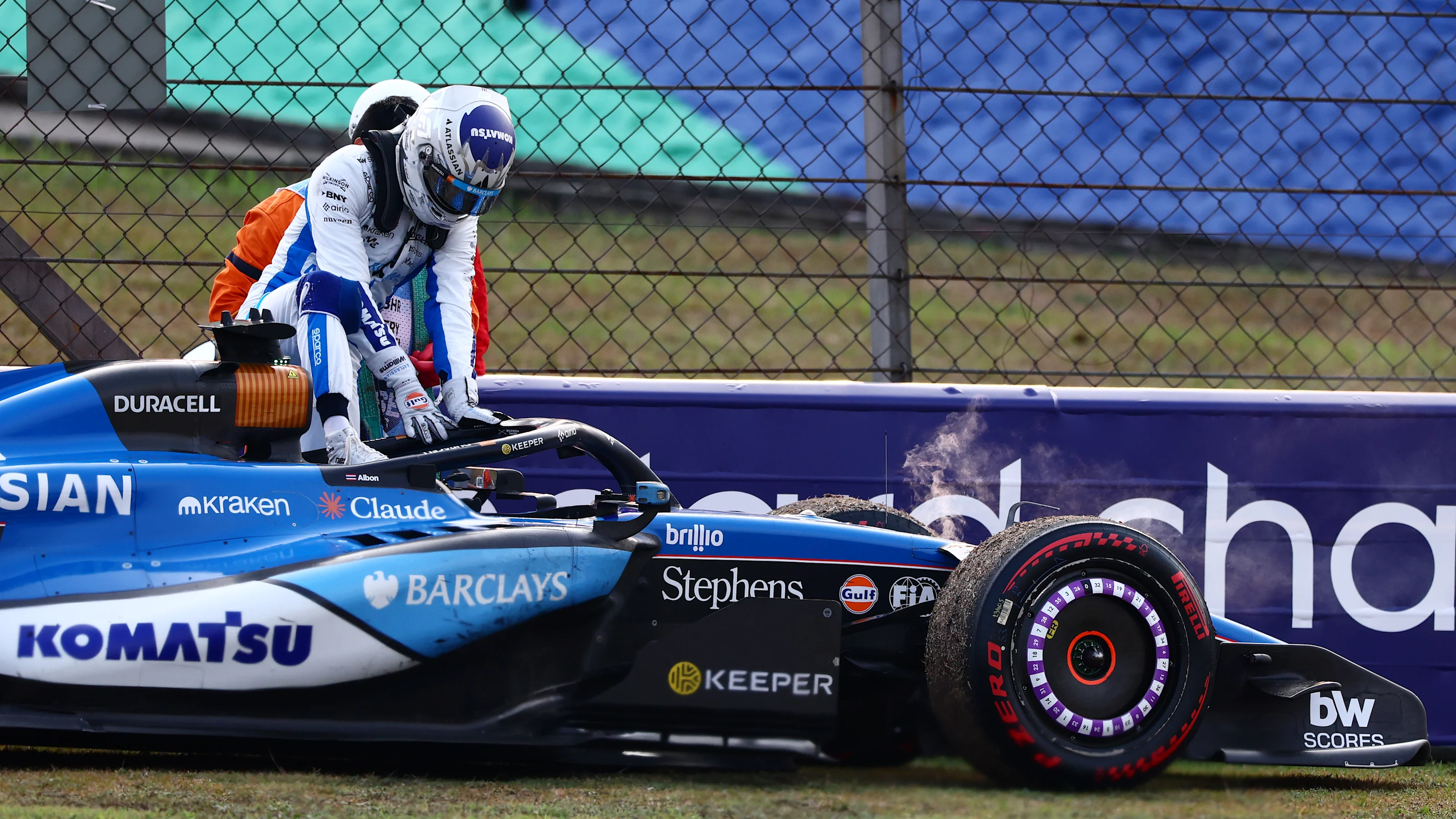 KUALA LUMPUR, MALAYSIA - OCTOBER 04: Alexander Albon of Thailand and Williams climbs out of his car