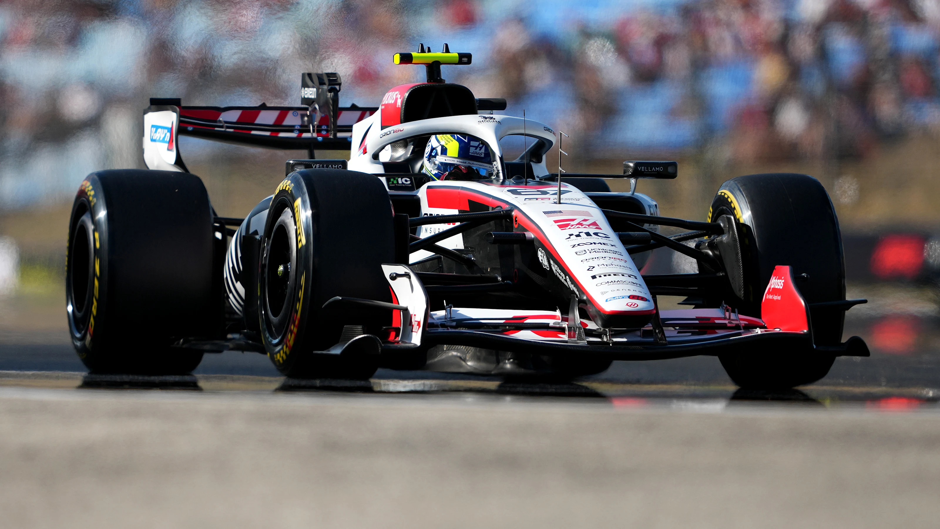 BUDAPEST, HUNGARY - JULY 24: Oliver Bearman of Great Britain driving the (87) Haas F1 VF-26 Ferrari