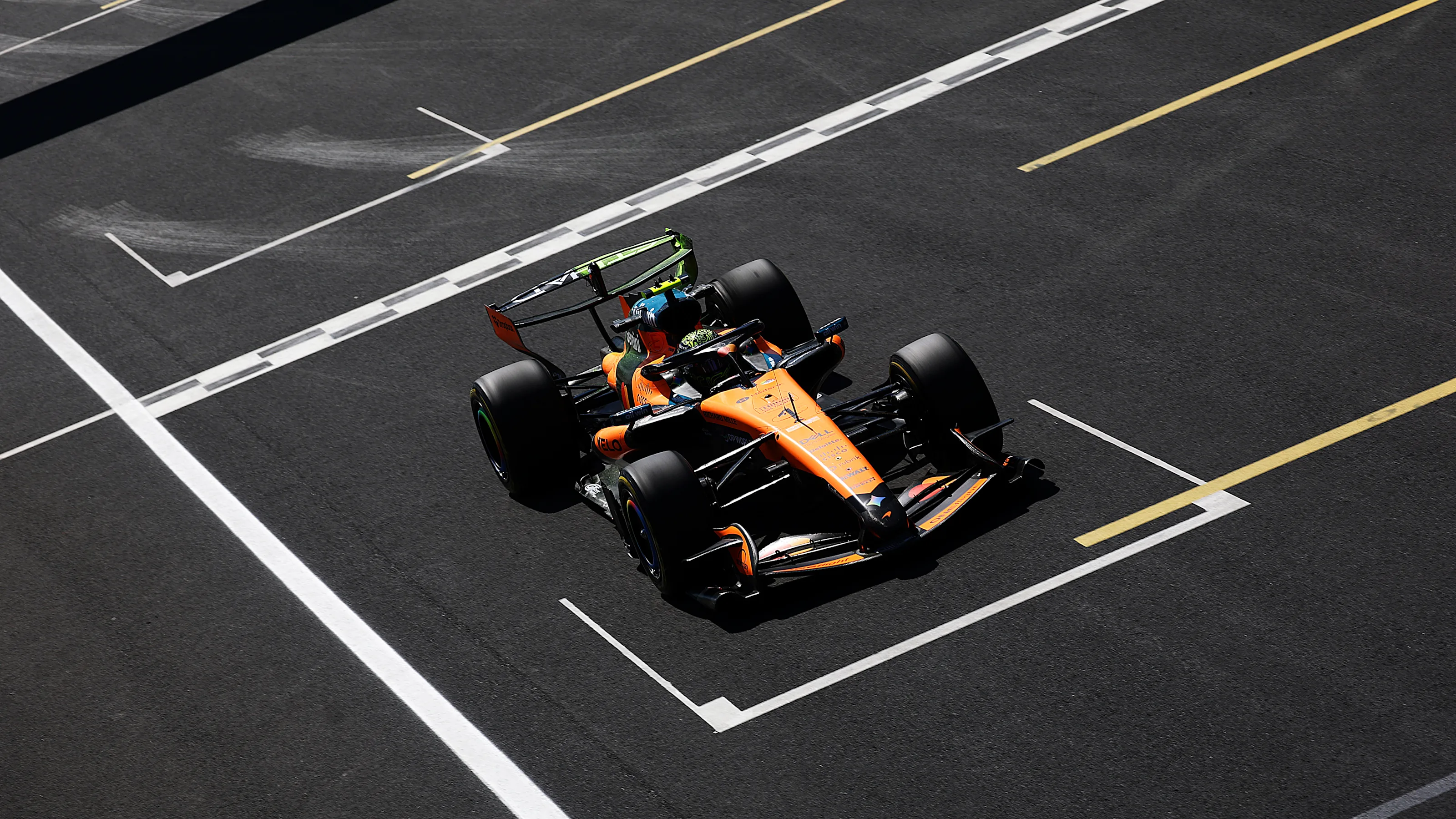 MONZA, ITALY - SEPTEMBER 04: Lando Norris of Great Britain driving the (1) McLaren MCL40 Mercedes