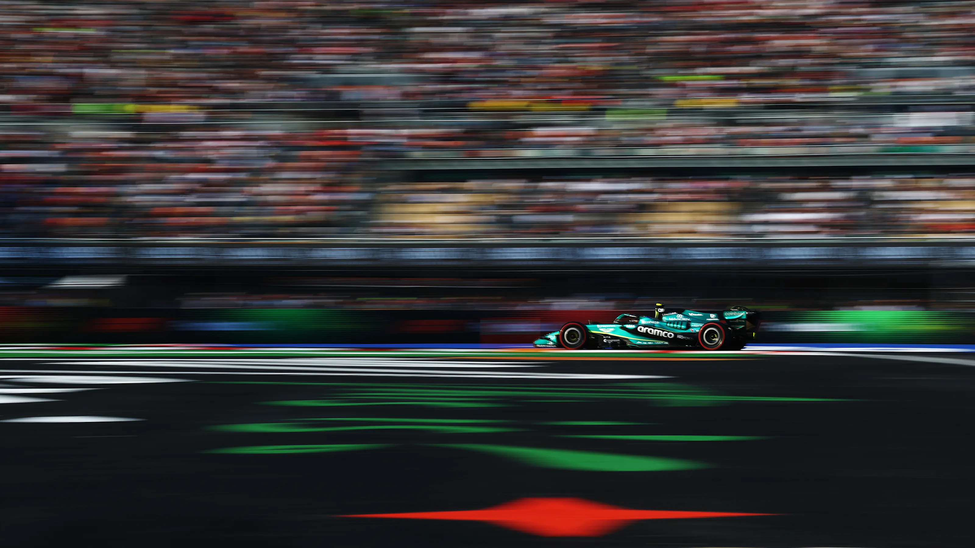 MEXICO CITY, MEXICO - OCTOBER 30: Fernando Alonso of Spain driving the (14) Aston Martin F1 Team