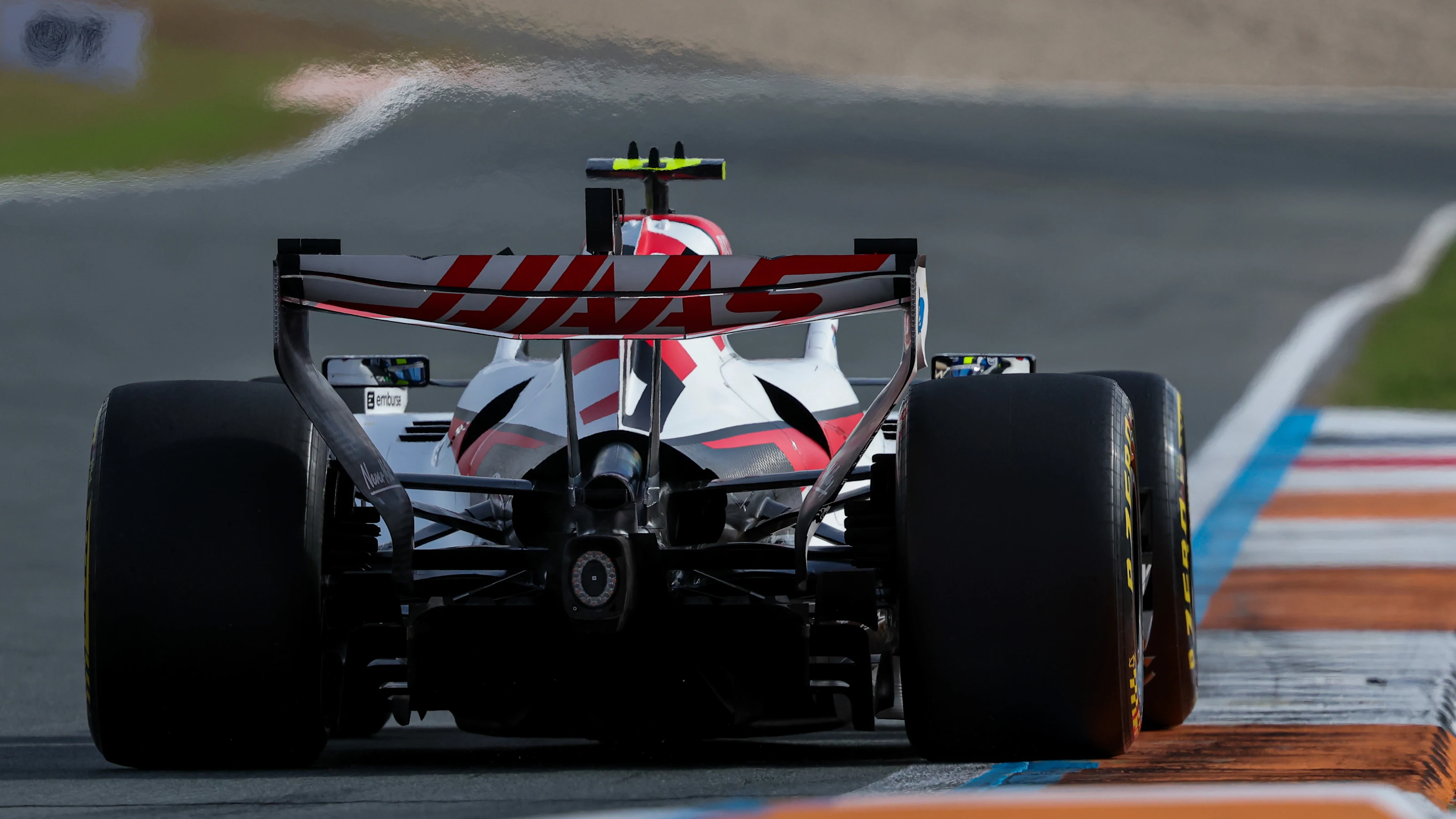 ZANDVOORT, NETHERLANDS - AUGUST 21: Oliver Bearman of Great Britain driving the (87) Haas F1 VF-26
