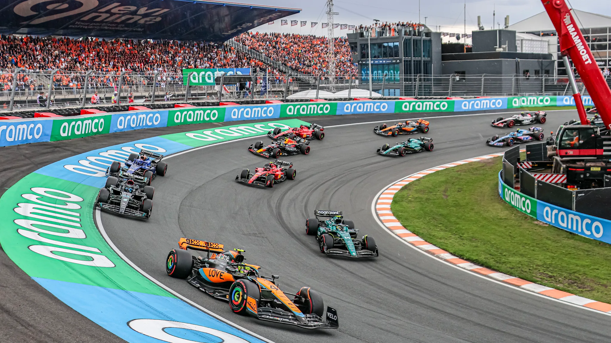 www.formula1.com