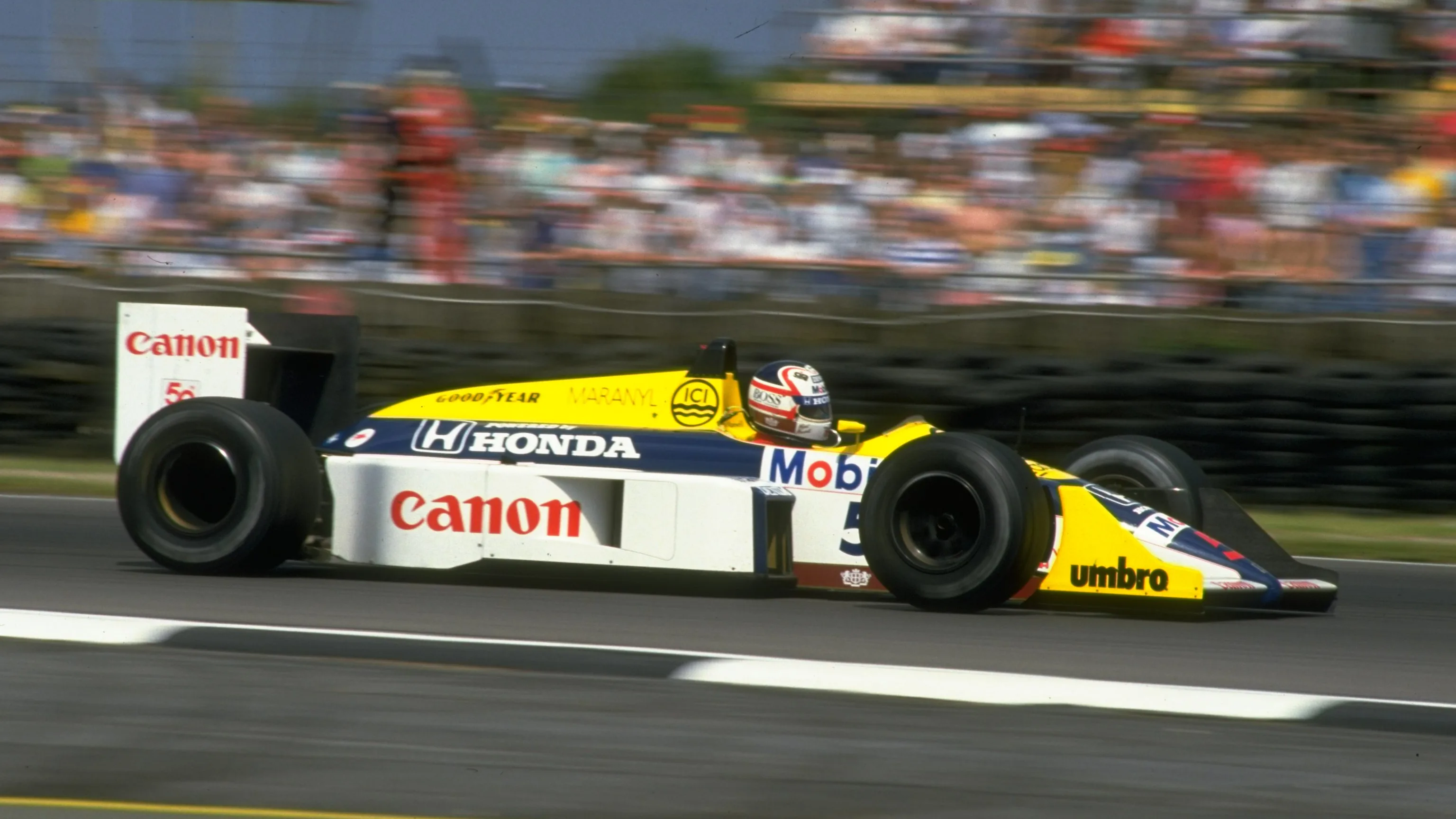 1987: Nigel Mansell of Great Britain in action in his Williams Honda during the British Grand Prix