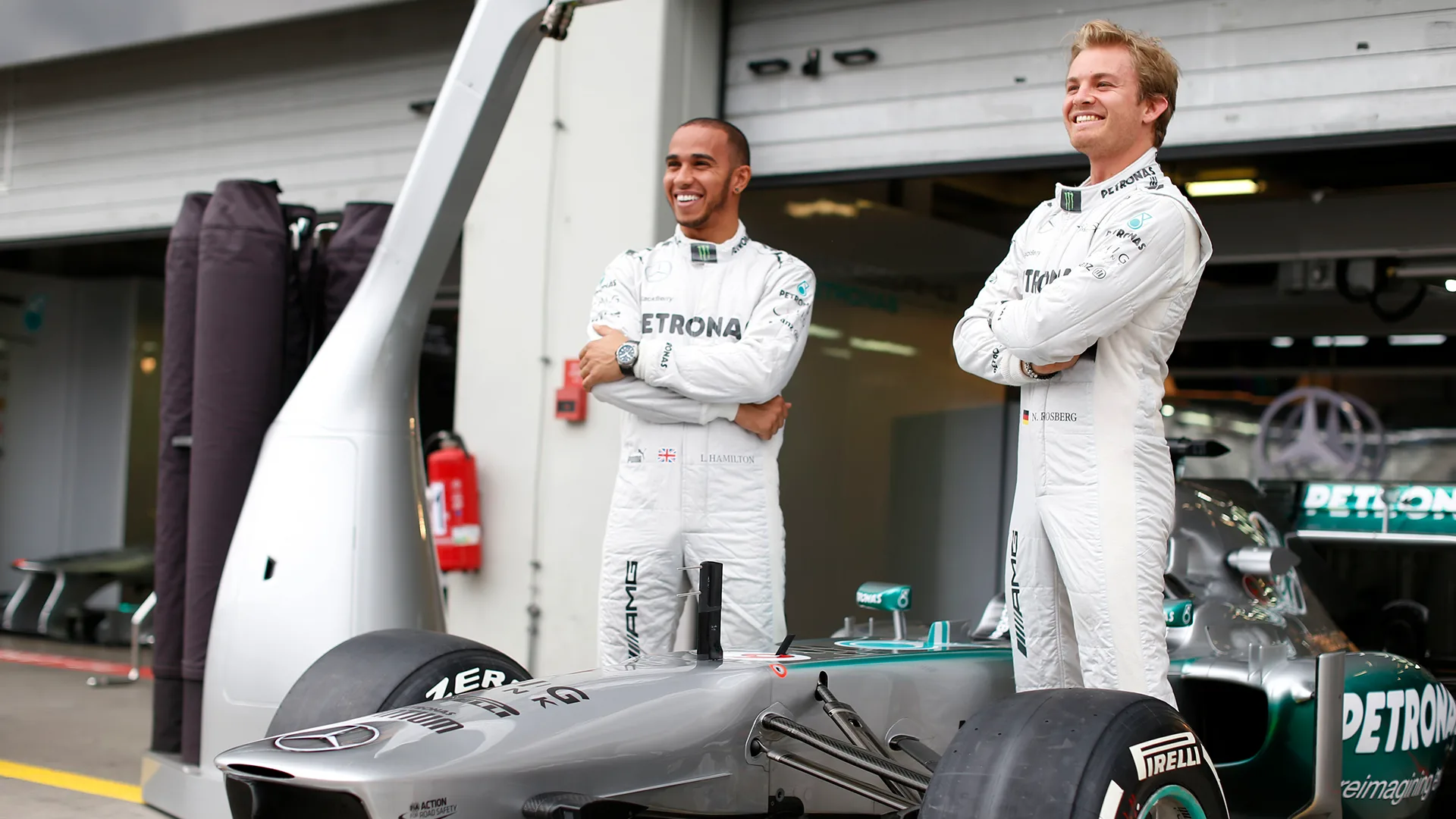 hamilton-rosberg-mercedes-2013.png