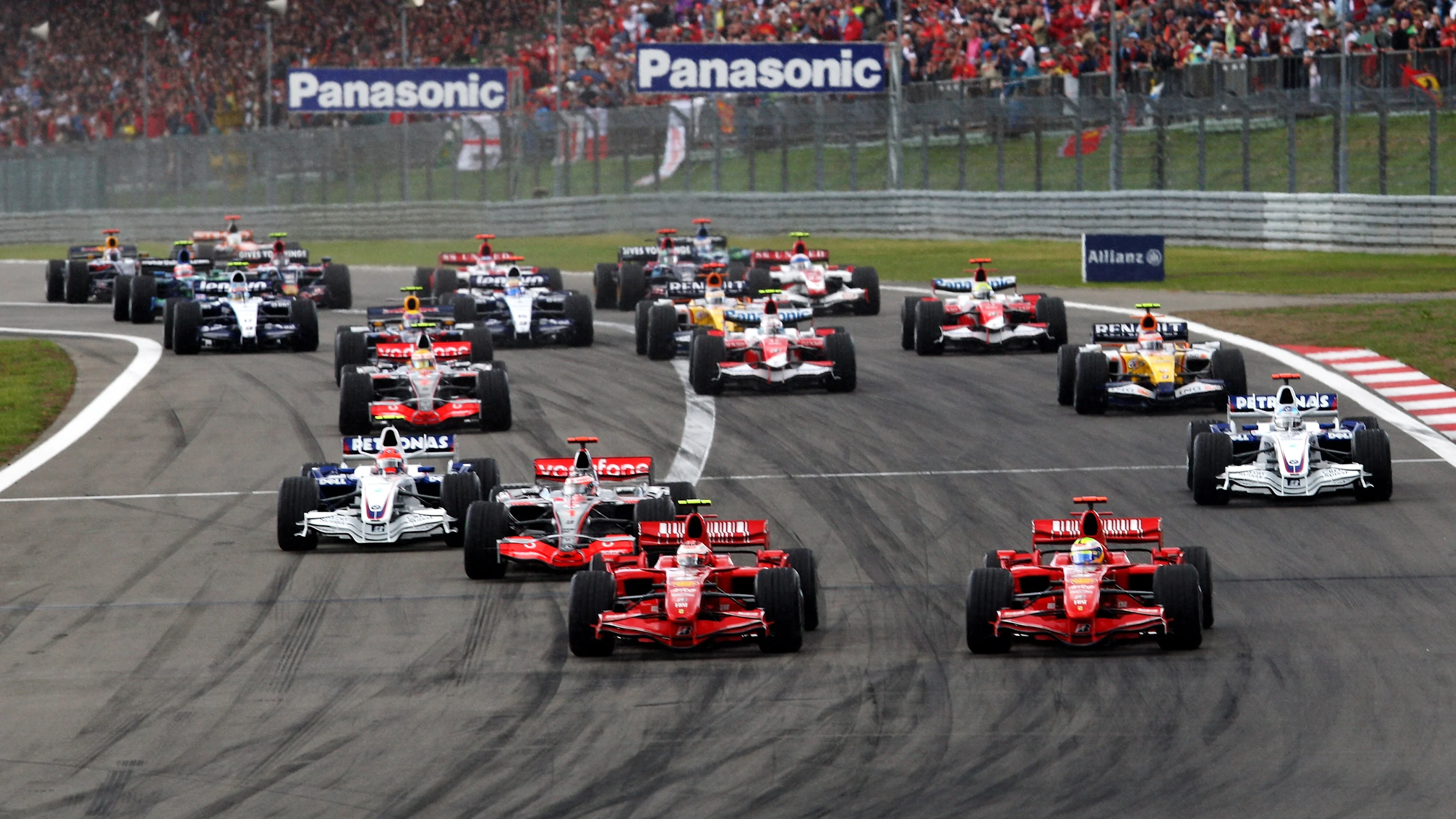 NURBURG, GERMANY - JULY 22: The pack enter the first corner at the start of the European Grand