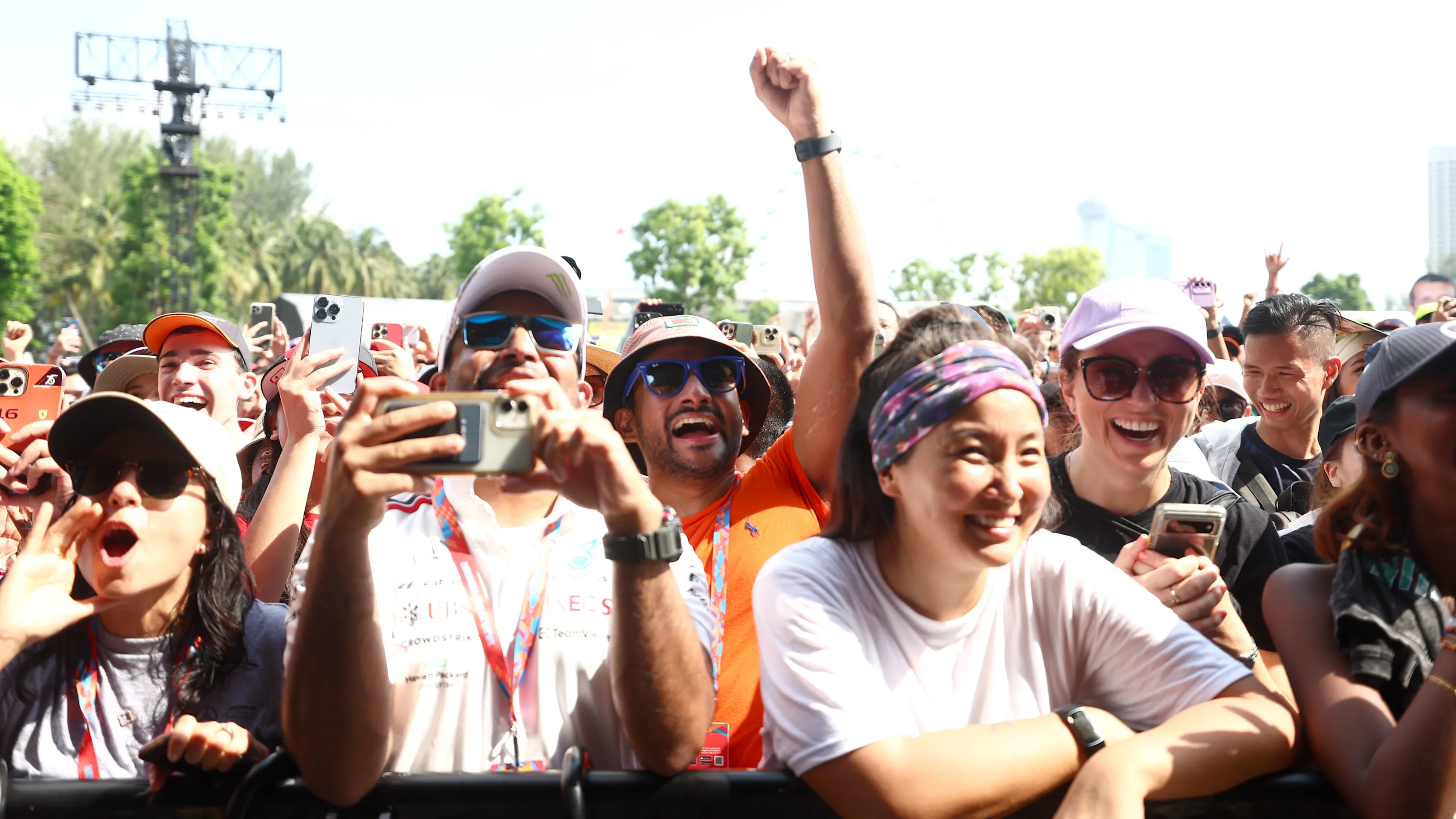 SINGAPORE, SINGAPORE - SEPTEMBER 16: Fans watch the fan stage prior to final practice ahead of the