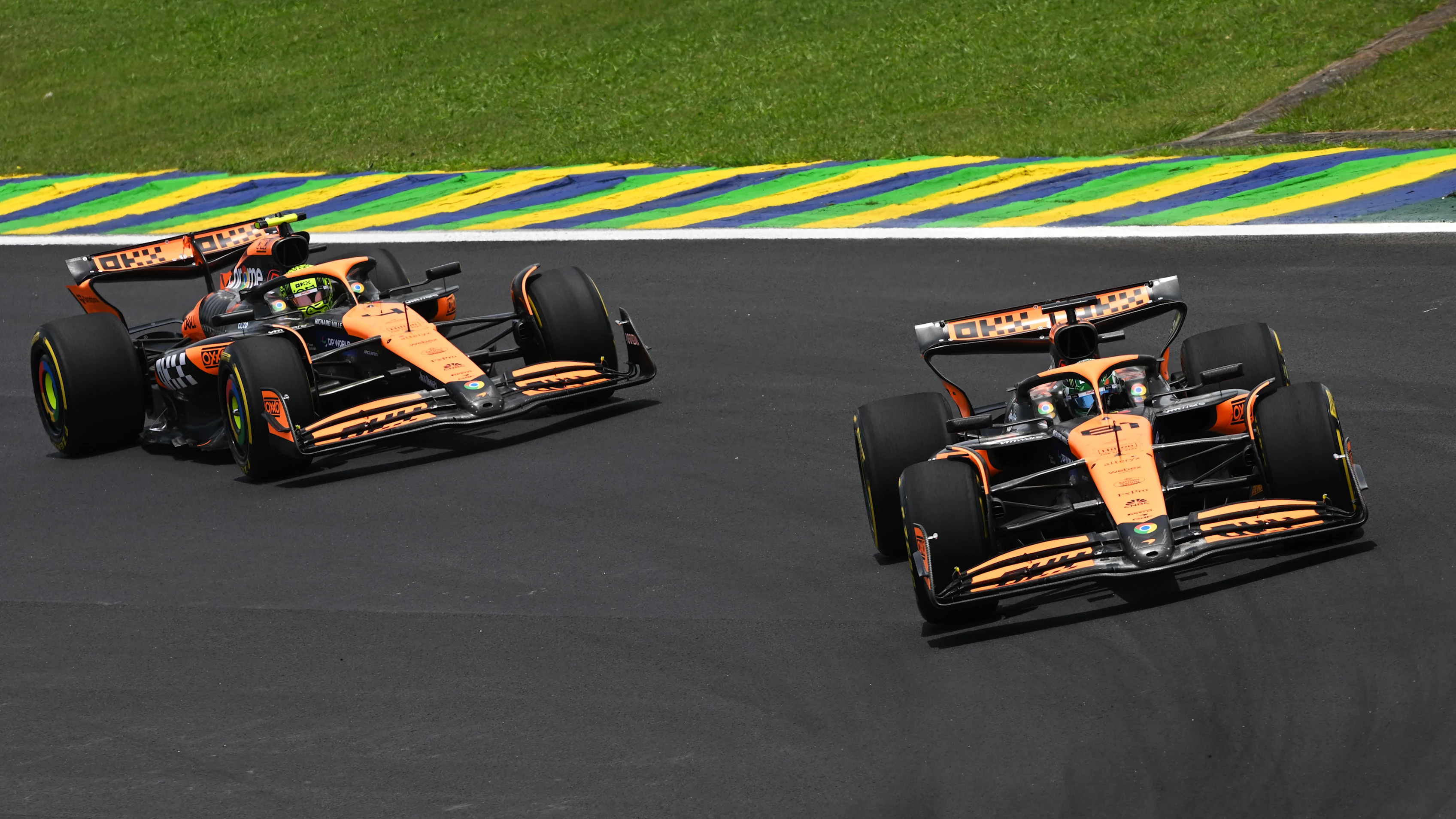 SAO PAULO, BRAZIL - NOVEMBER 02: Oscar Piastri of Australia driving the (81) McLaren MCL38 Mercedes