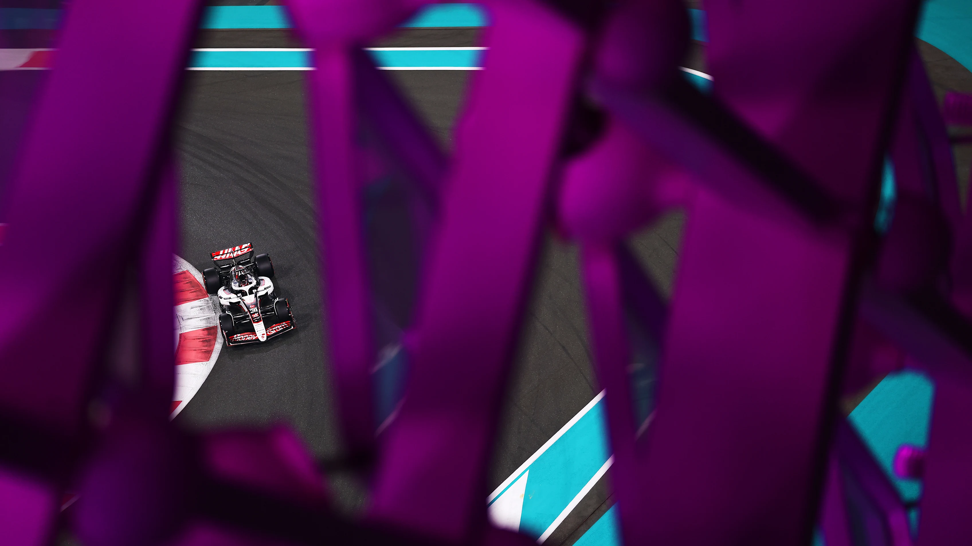 ABU DHABI, UNITED ARAB EMIRATES - DECEMBER 06: Esteban Ocon of France driving the (31) Haas F1