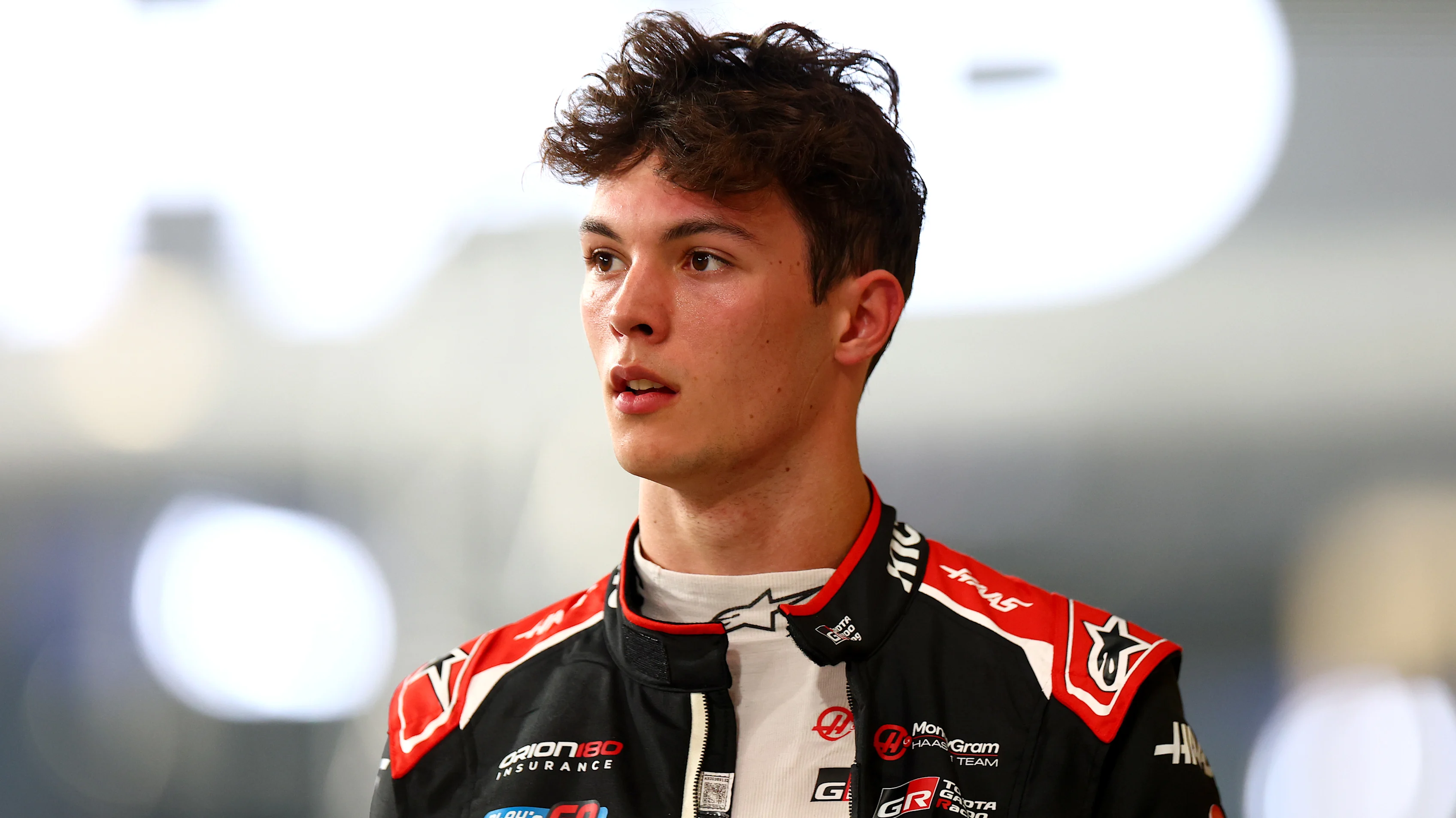 ABU DHABI, UNITED ARAB EMIRATES - DECEMBER 06: Eleventh placed qualifier Oliver Bearman of Great