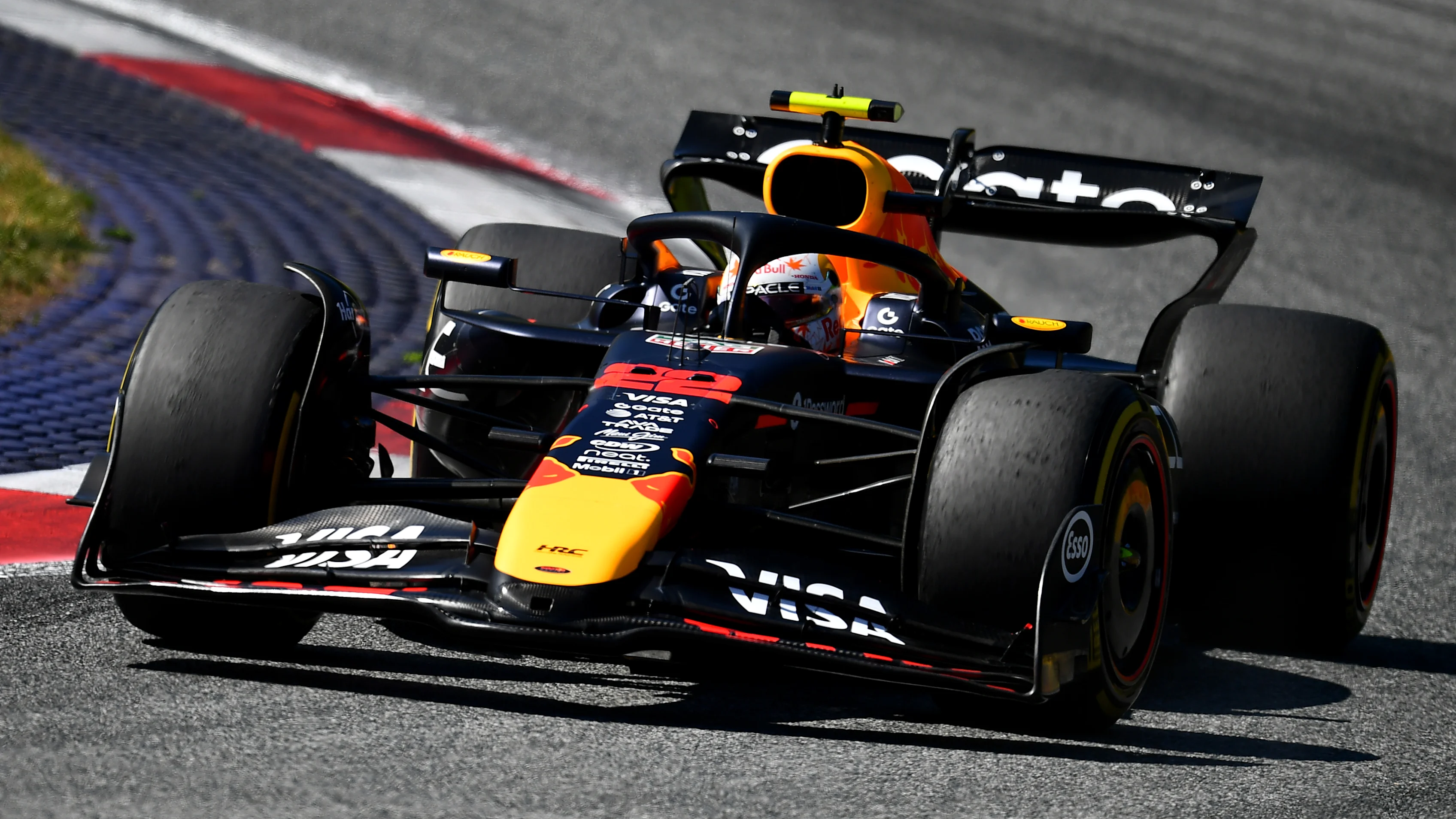 SPIELBERG, AUSTRIA - JUNE 29: Yuki Tsunoda of Japan driving the (22) Oracle Red Bull Racing RB21 on