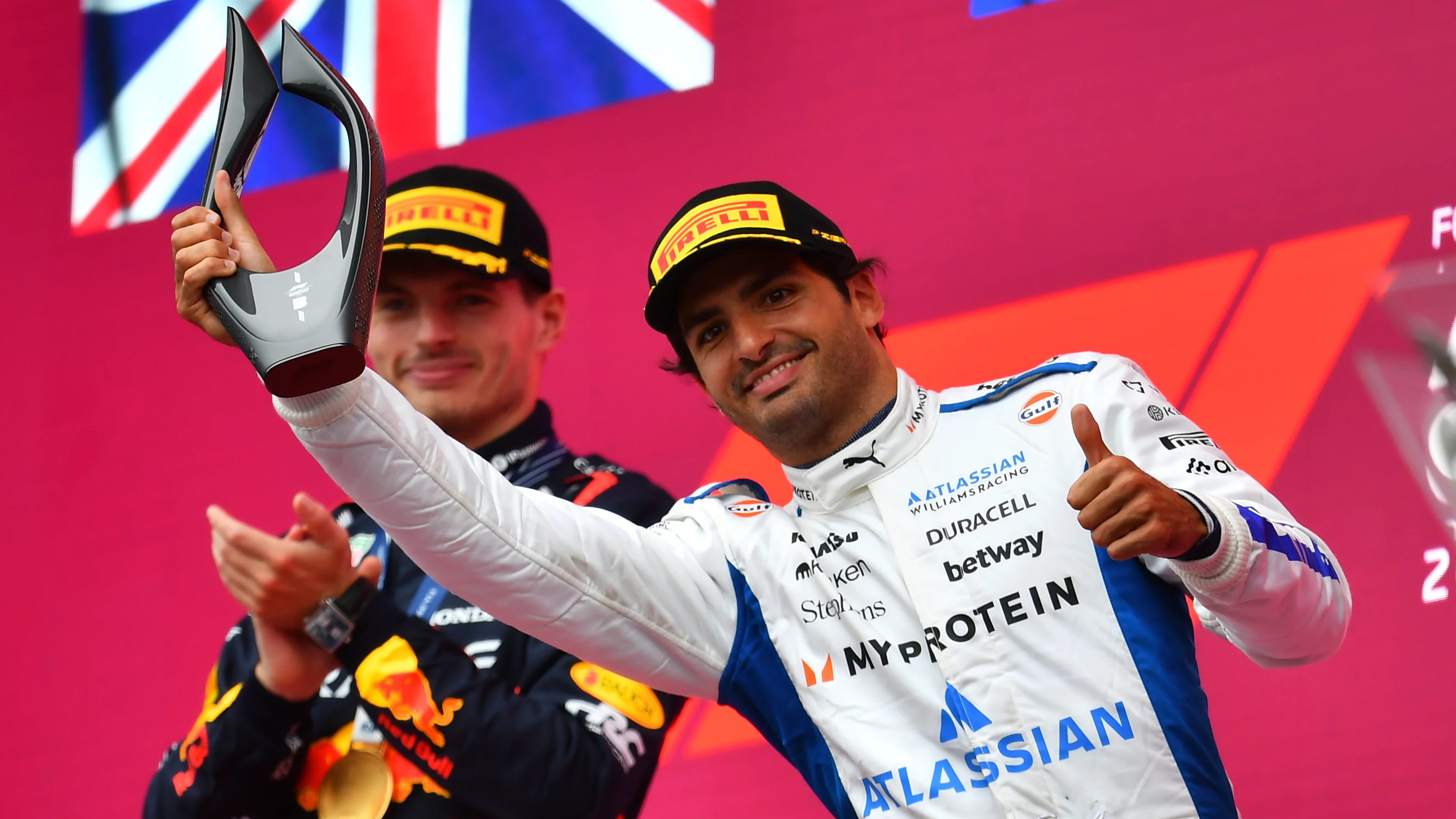 BAKU, AZERBAIJAN - SEPTEMBER 21: Third placed Carlos Sainz of Spain and Williams lifts his trophy