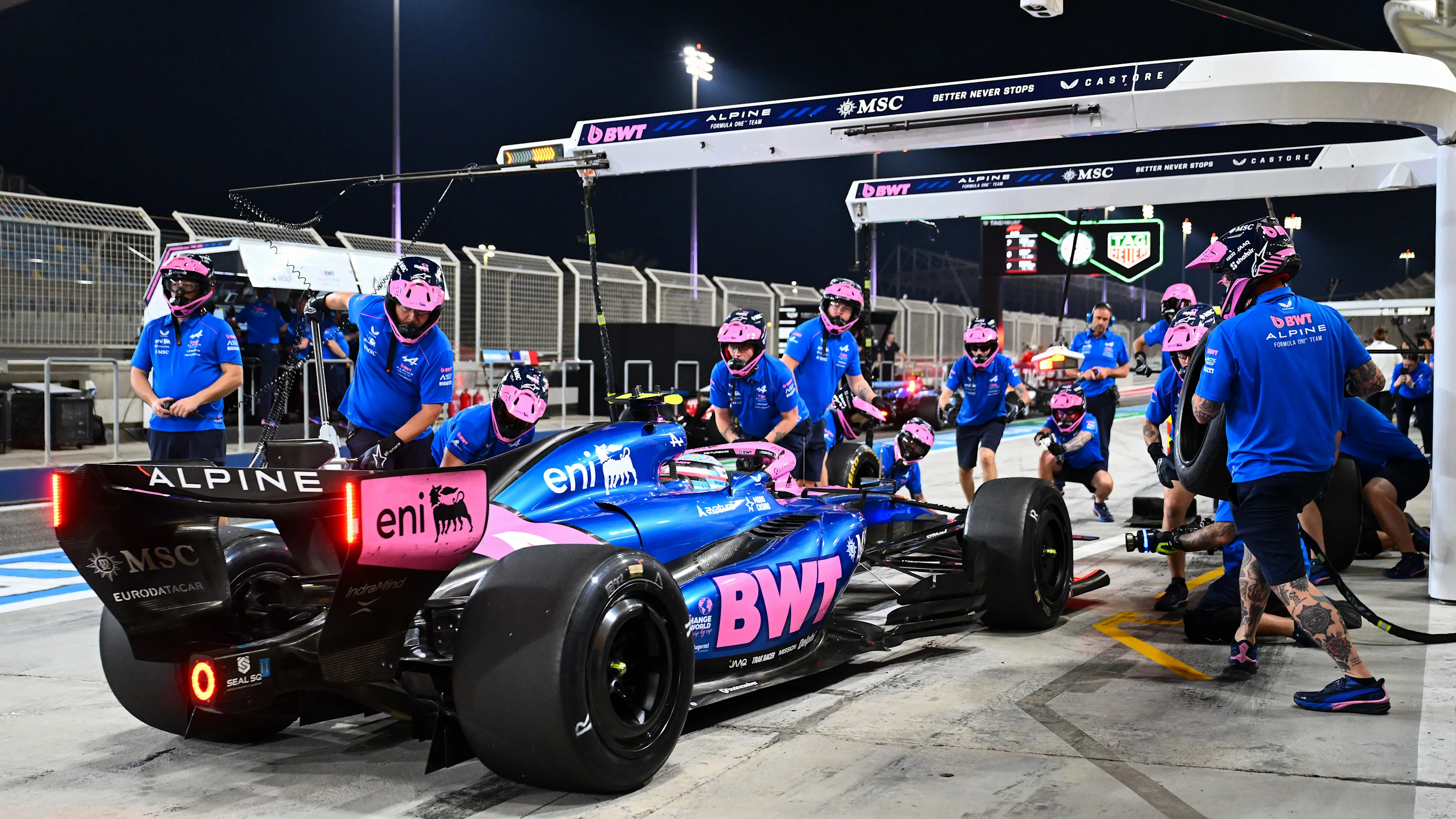 BAHRAIN, BAHRAIN - FEBRUARY 18: Franco Colapinto of Argentina driving the (43) Alpine F1 A526