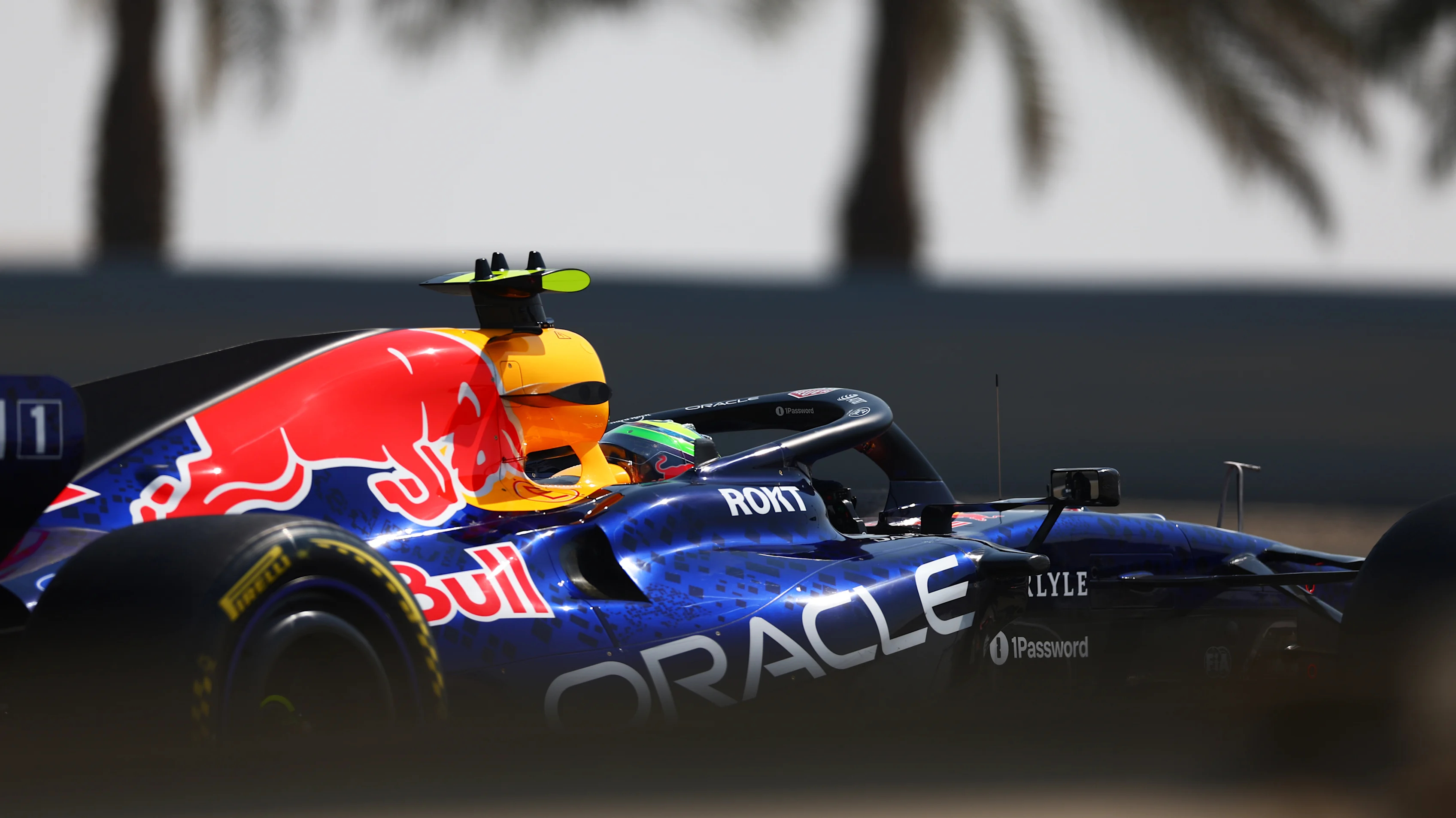 BAHRAIN, BAHRAIN - FEBRUARY 20: Isack Hadjar of France driving the (6) Oracle Red Bull Racing RB22