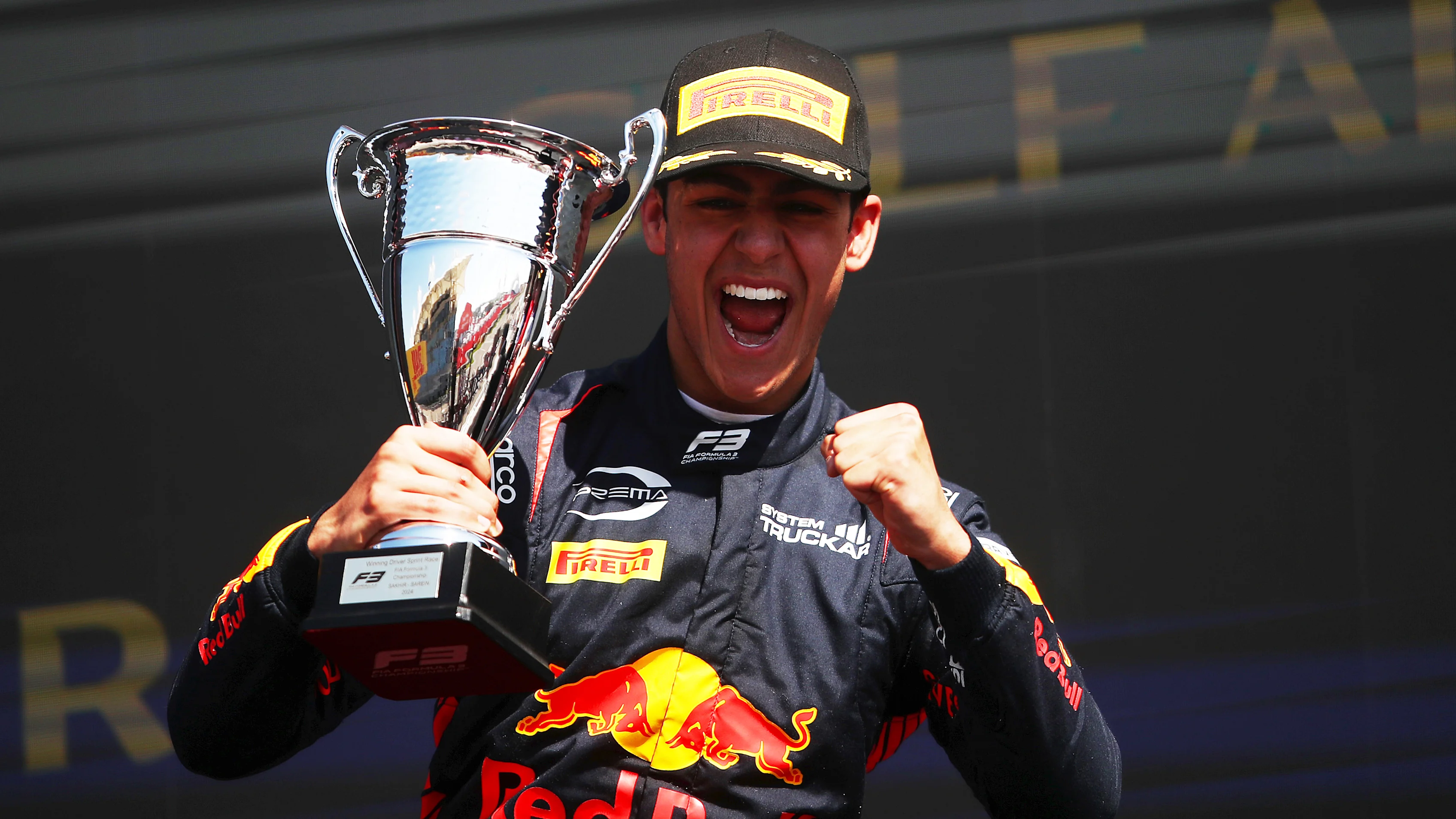 BAHRAIN, BAHRAIN - MARCH 01: Race winner Arvid Lindblad of Great Britain and PREMA Racing (3)