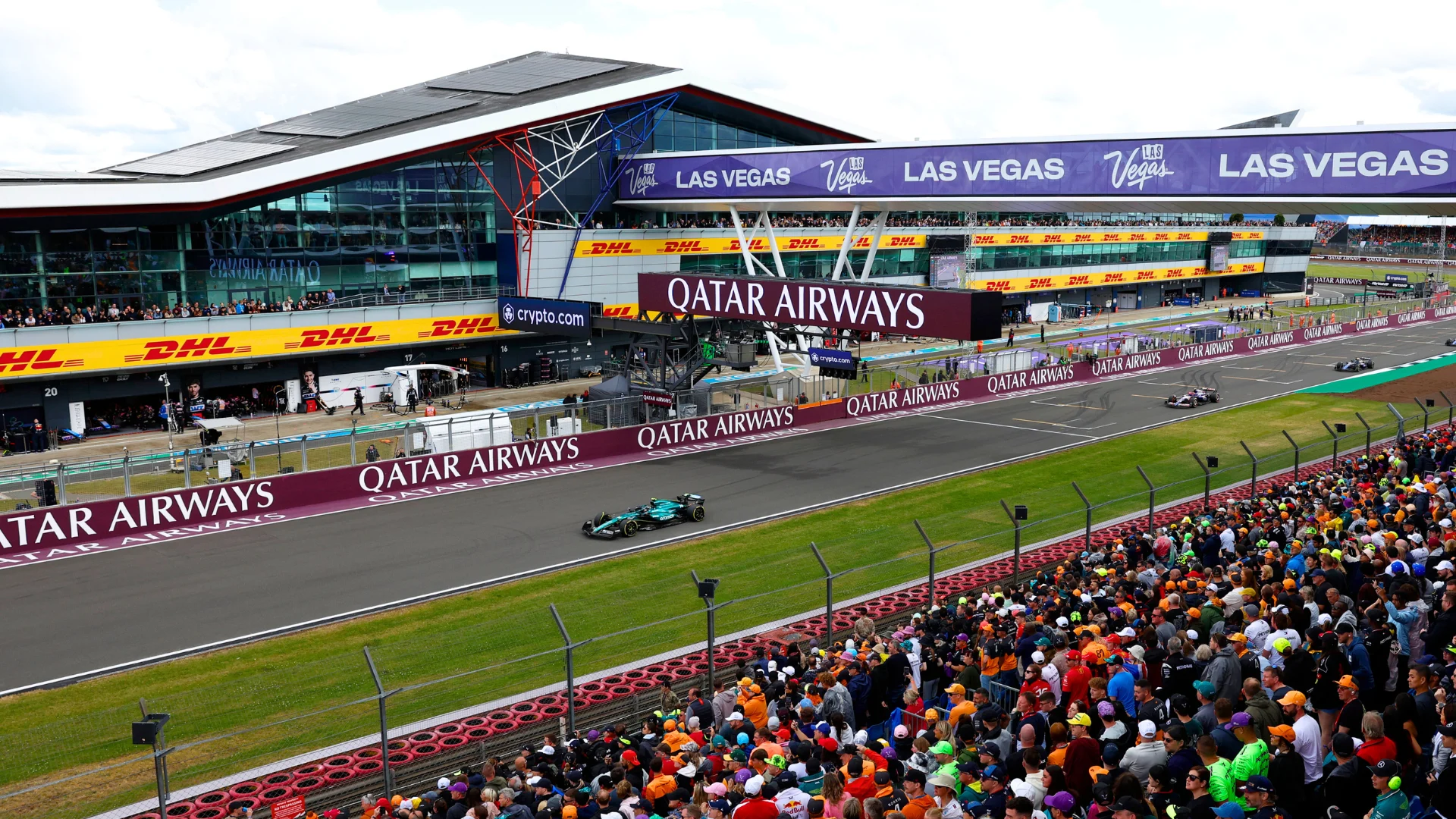 NORTHAMPTON, ENGLAND - JULY 05: Oscar Piastri of Australia driving the (81) McLaren MCL38 Mercedes