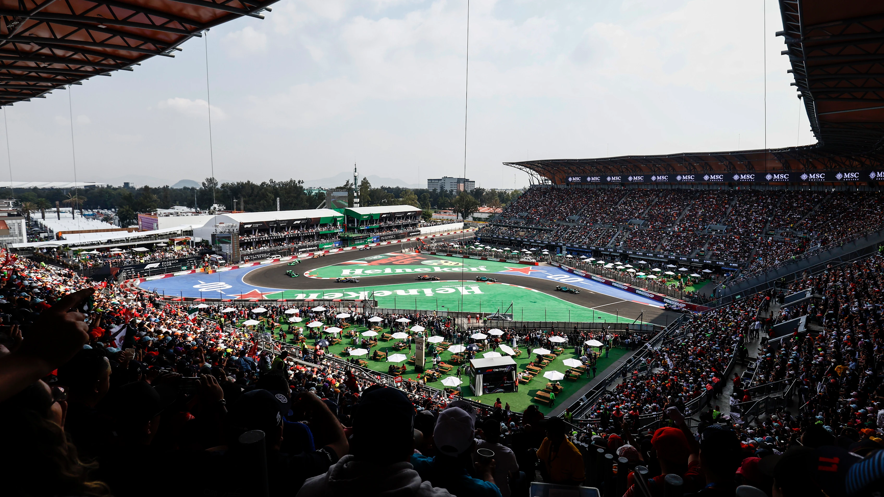 MEXICO CITY, MEXICO - OCTOBER 27: Lance Stroll, Aston Martin AMR24, leads Fernando Alonso, Aston