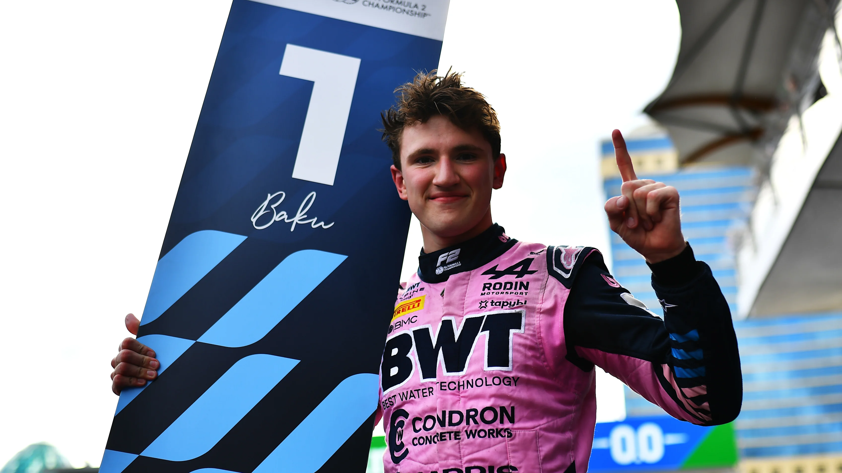 BAKU, AZERBAIJAN - SEPTEMBER 25: Race winner Alexander Dunne of Ireland and Rodin Motorsport (15)