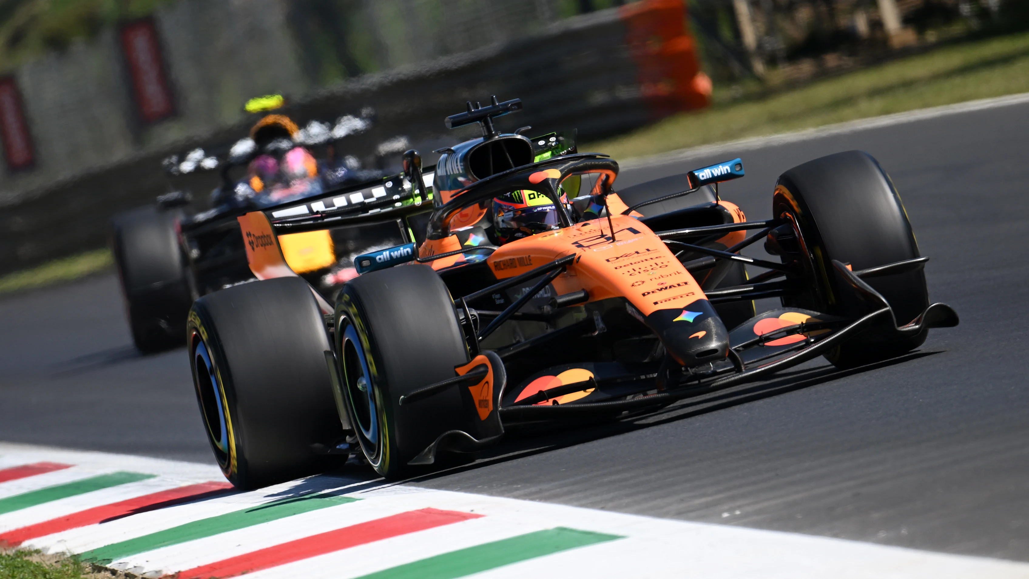 MONZA, ITALY - SEPTEMBER 04: Oscar Piastri of Australia driving the (81) McLaren MCL40 Mercedes on