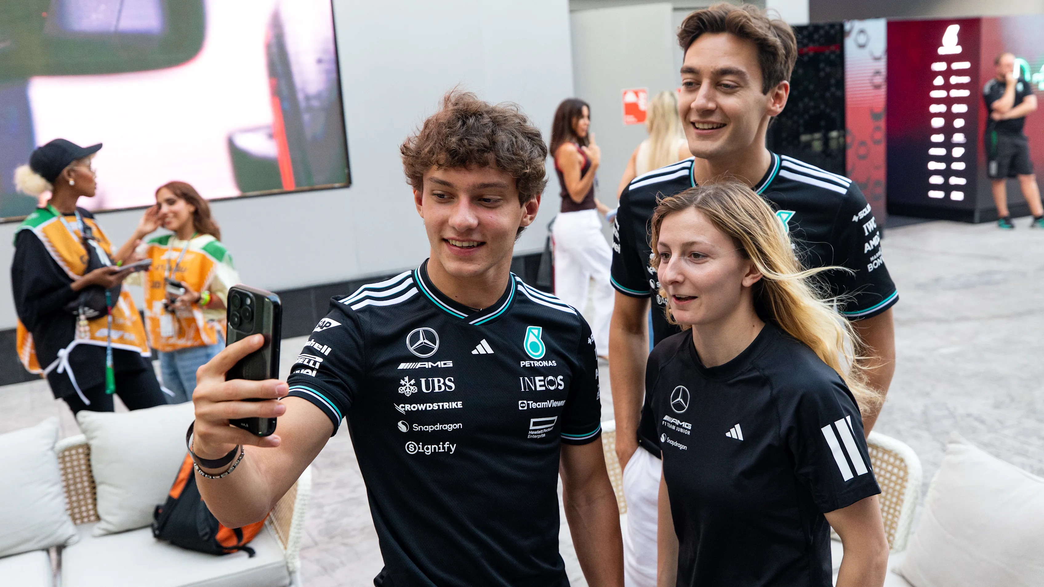 JEDDAH, SAUDI ARABIA - APRIL 17: Andrea Kimi Antonelli of Italy and Mercedes, George Russell of