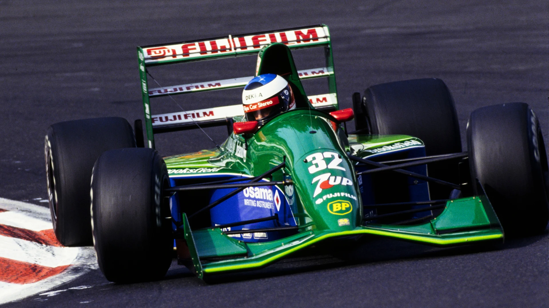 10 retro liveries we'd love to see come back