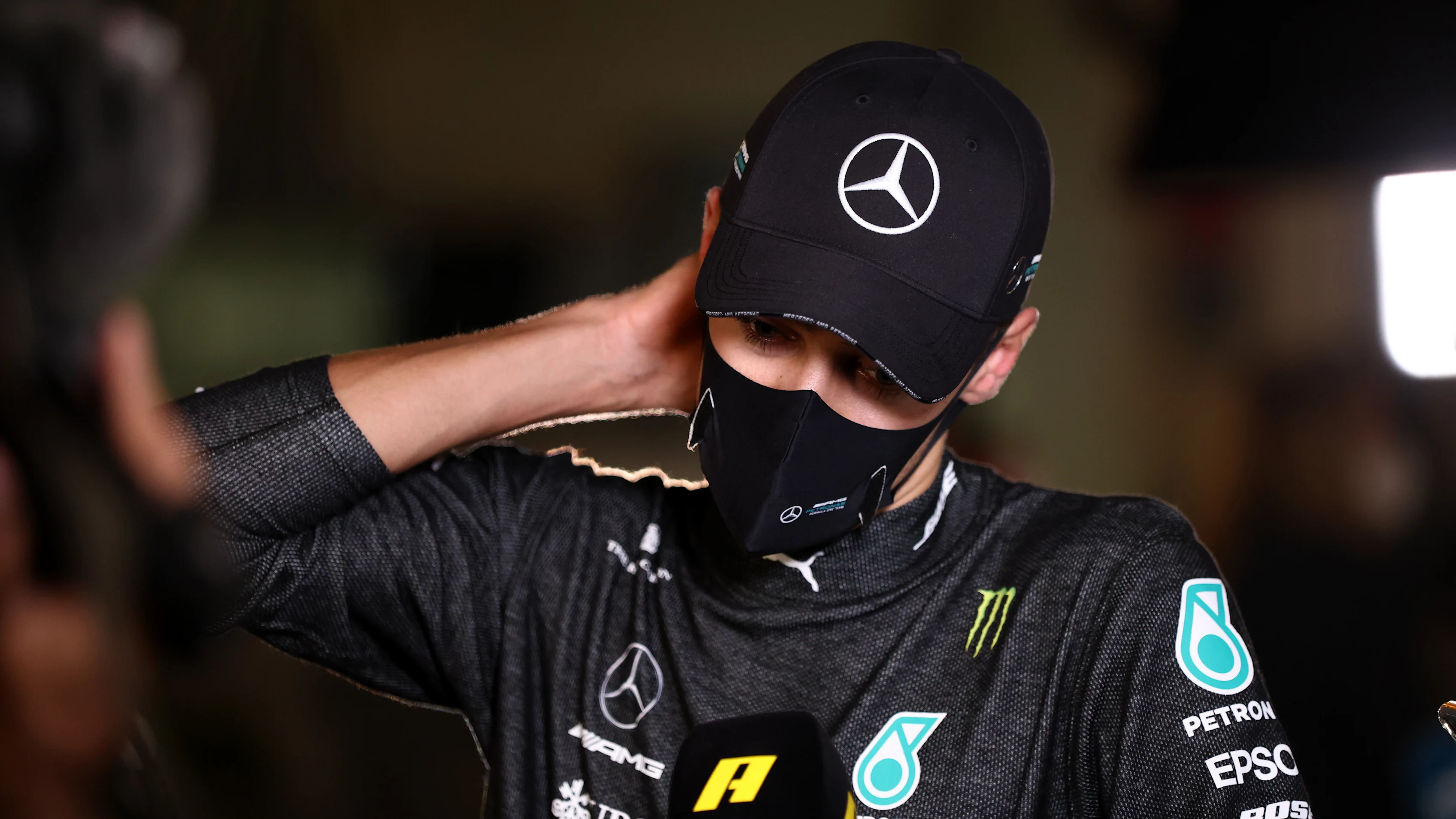 BAHRAIN INTERNATIONAL CIRCUIT, BAHRAIN - DECEMBER 06: George Russell, Mercedes-AMG Petronas F1