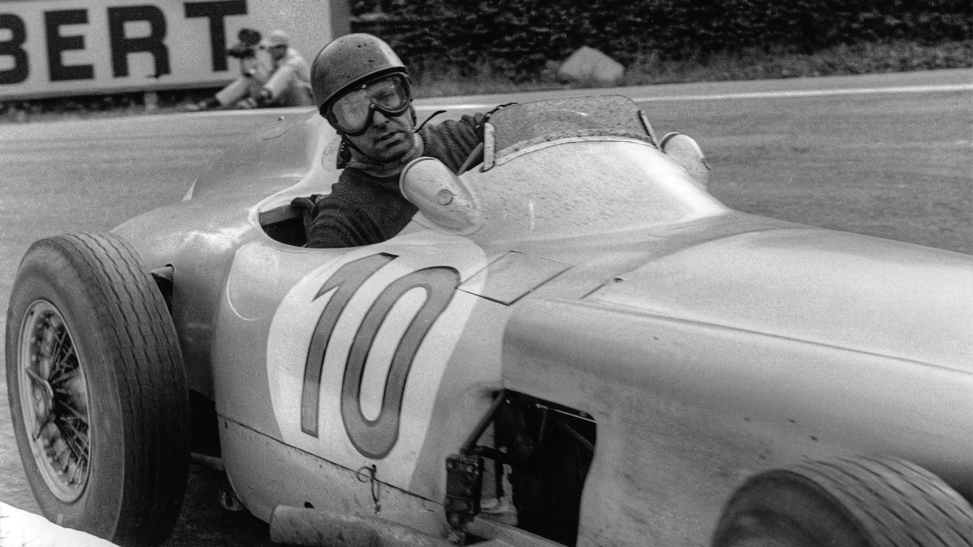 Juan Manuel Fangio, Mercedes W196, Grand Prix of Belgium, Spa Francorchamps, 05 June 1955. (Photo