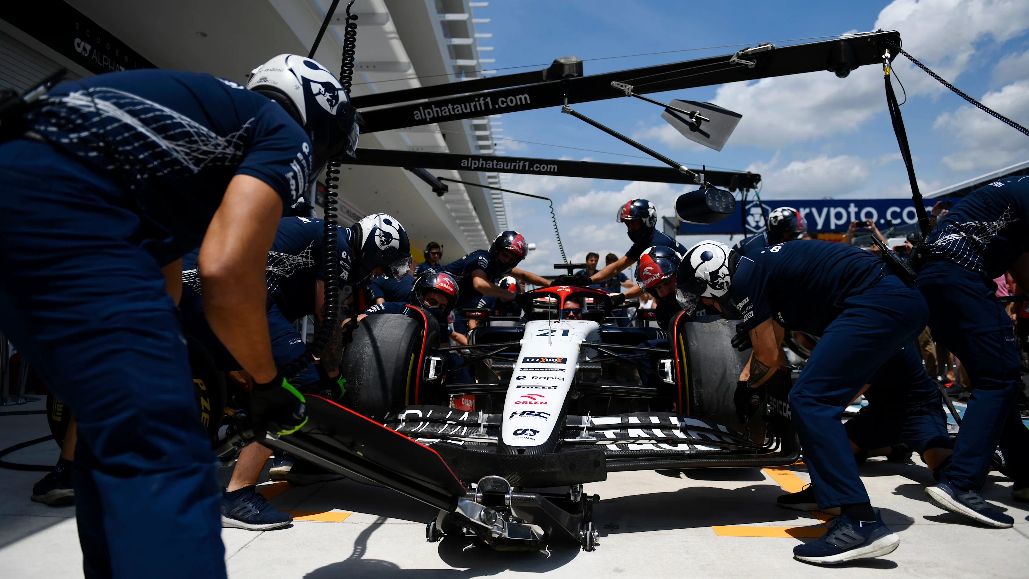 MIAMI, FLORIDA - MAY 06: A detail view as the Mercedes team work with wheel guns in the Pitlane