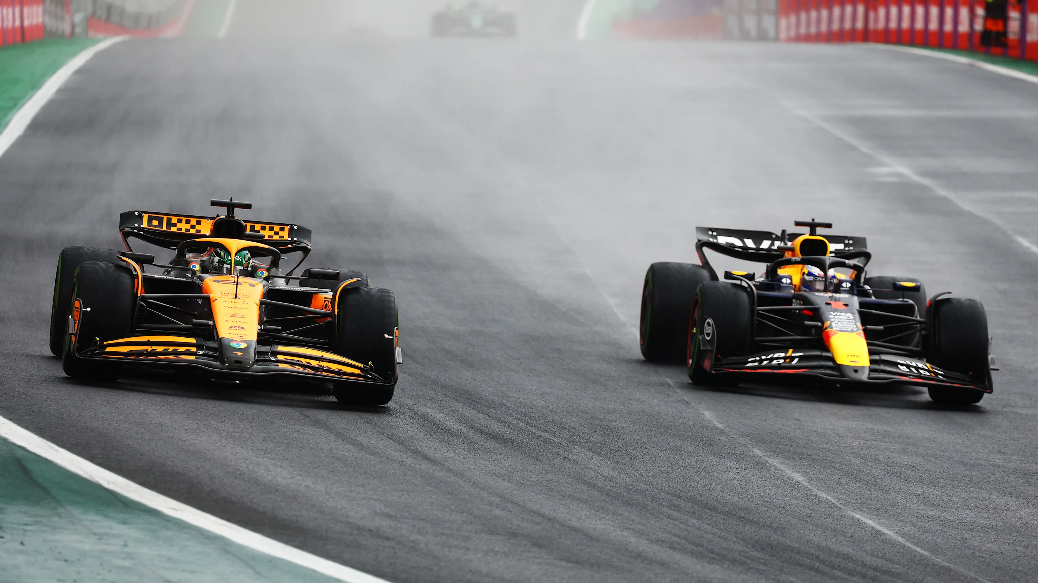 SAO PAULO, BRAZIL - NOVEMBER 03: Oscar Piastri of Australia driving the (81) McLaren MCL38 Mercedes