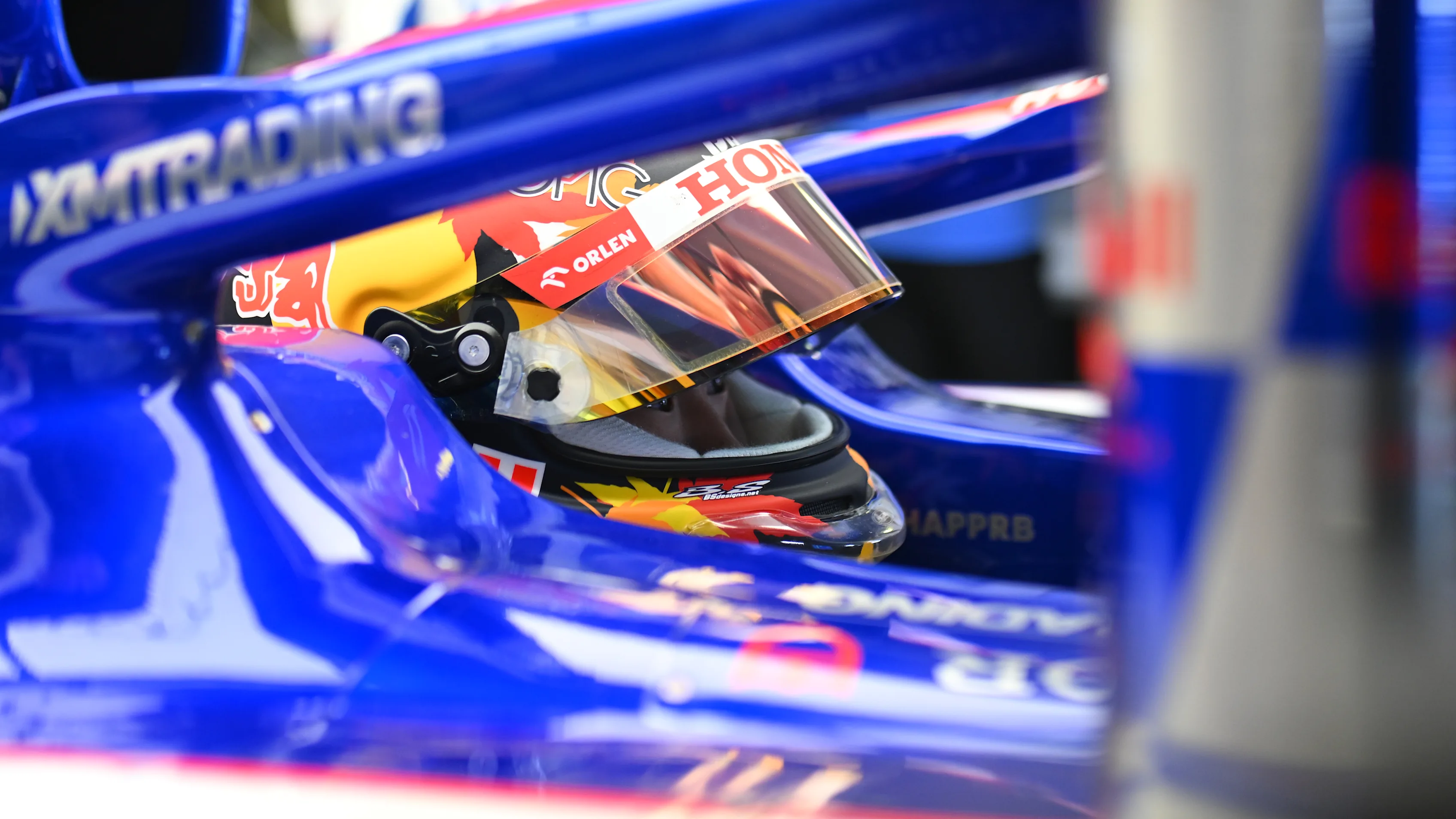 MEXICO CITY, MEXICO - OCTOBER 25: Yuki Tsunoda of Japan and Visa Cash App RB prepares to drive in