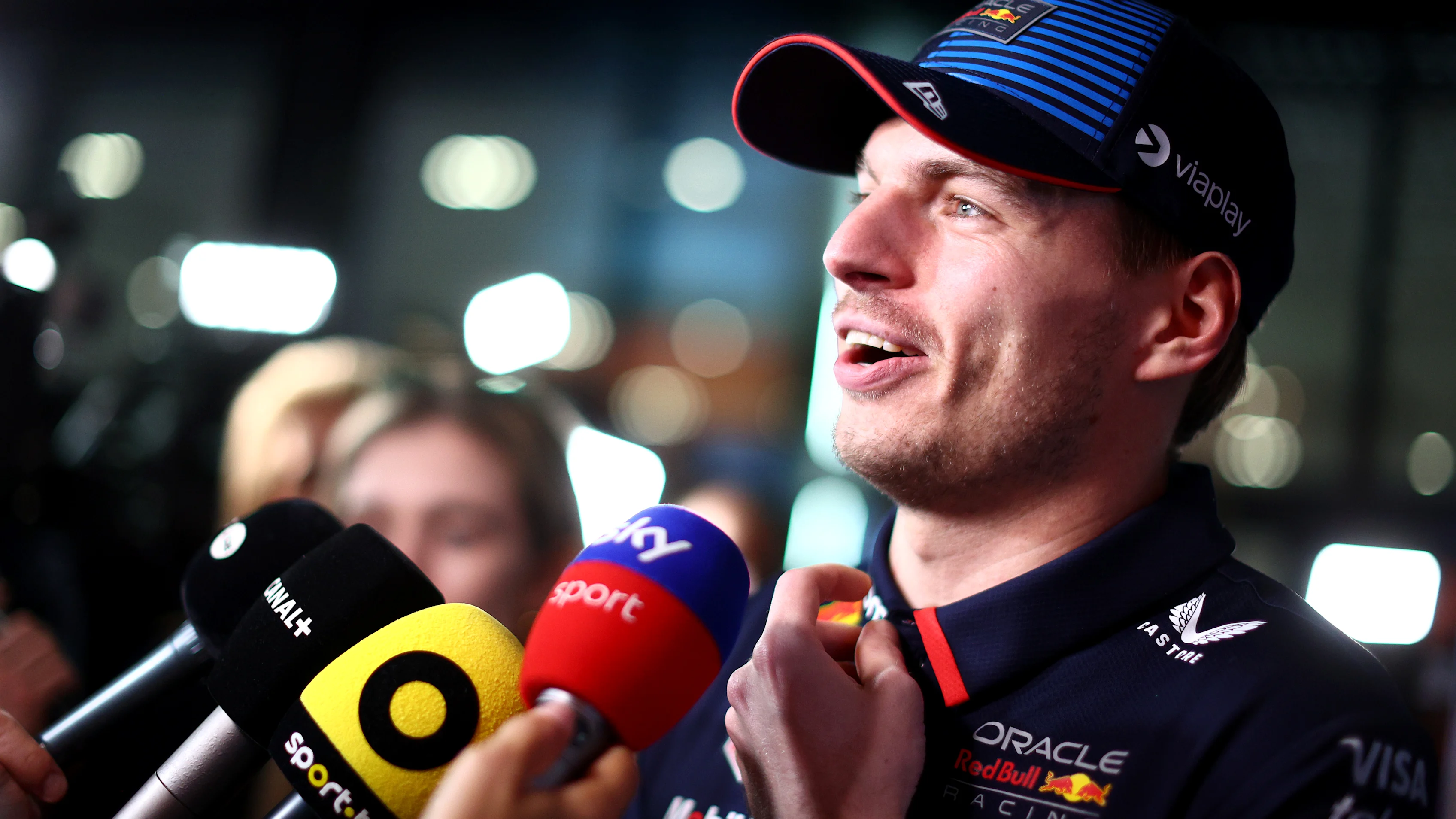 JEDDAH, SAUDI ARABIA - MARCH 06: Max Verstappen of the Netherlands and Oracle Red Bull Racing talks