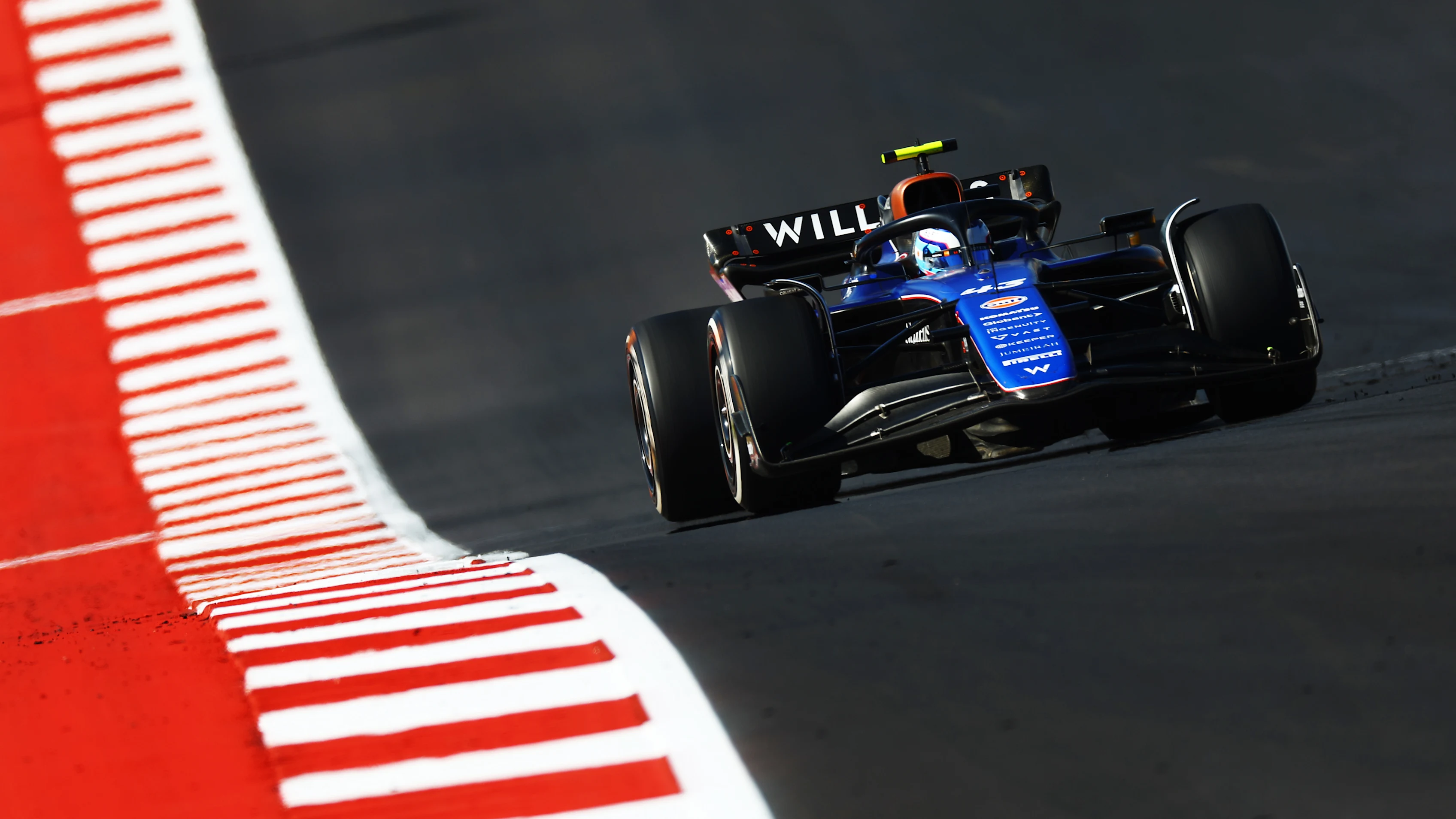 AUSTIN, TEXAS - OCTOBER 20: Franco Colapinto of Argentina driving the (45) Williams FW45 Mercedes