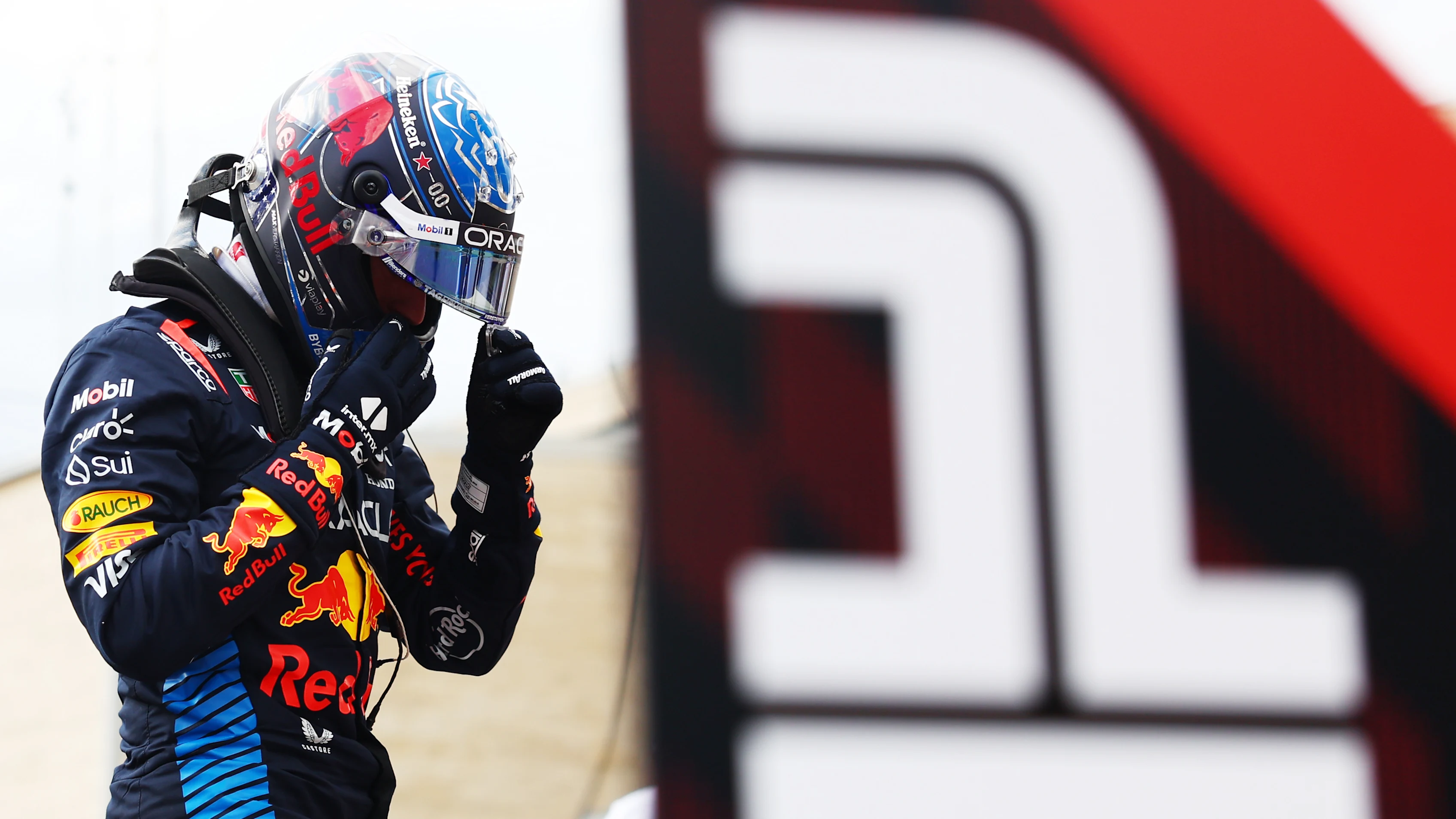 AUSTIN, TEXAS - OCTOBER 18: Max Verstappen of the Netherlands driving the (1) Oracle Red Bull