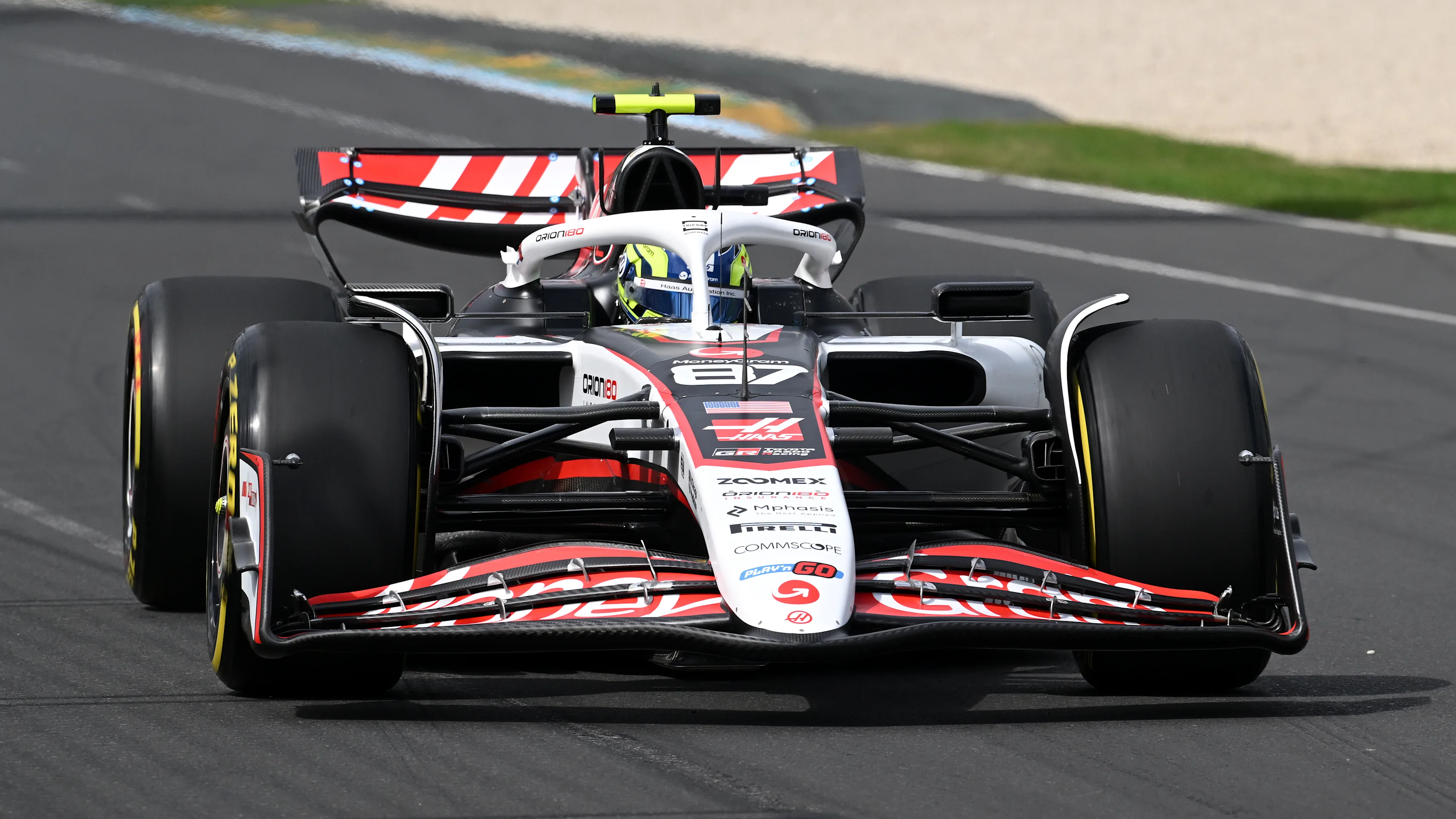 MELBOURNE, AUSTRALIA - MARCH 15: Oliver Bearman of Great Britain driving the (87) Haas F1 VF-25