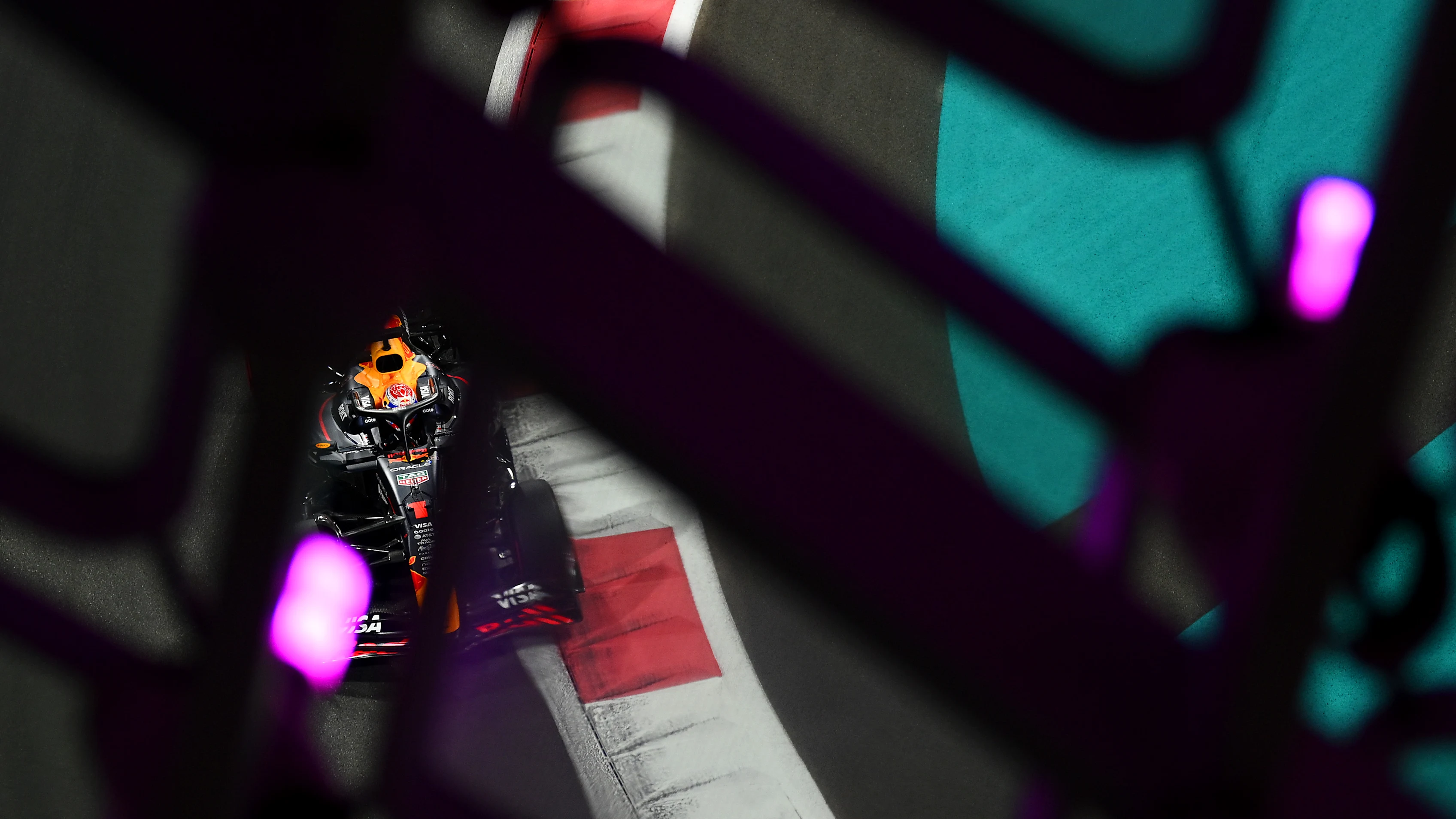 ABU DHABI, UNITED ARAB EMIRATES - DECEMBER 06: Max Verstappen of the Netherlands driving the (1)