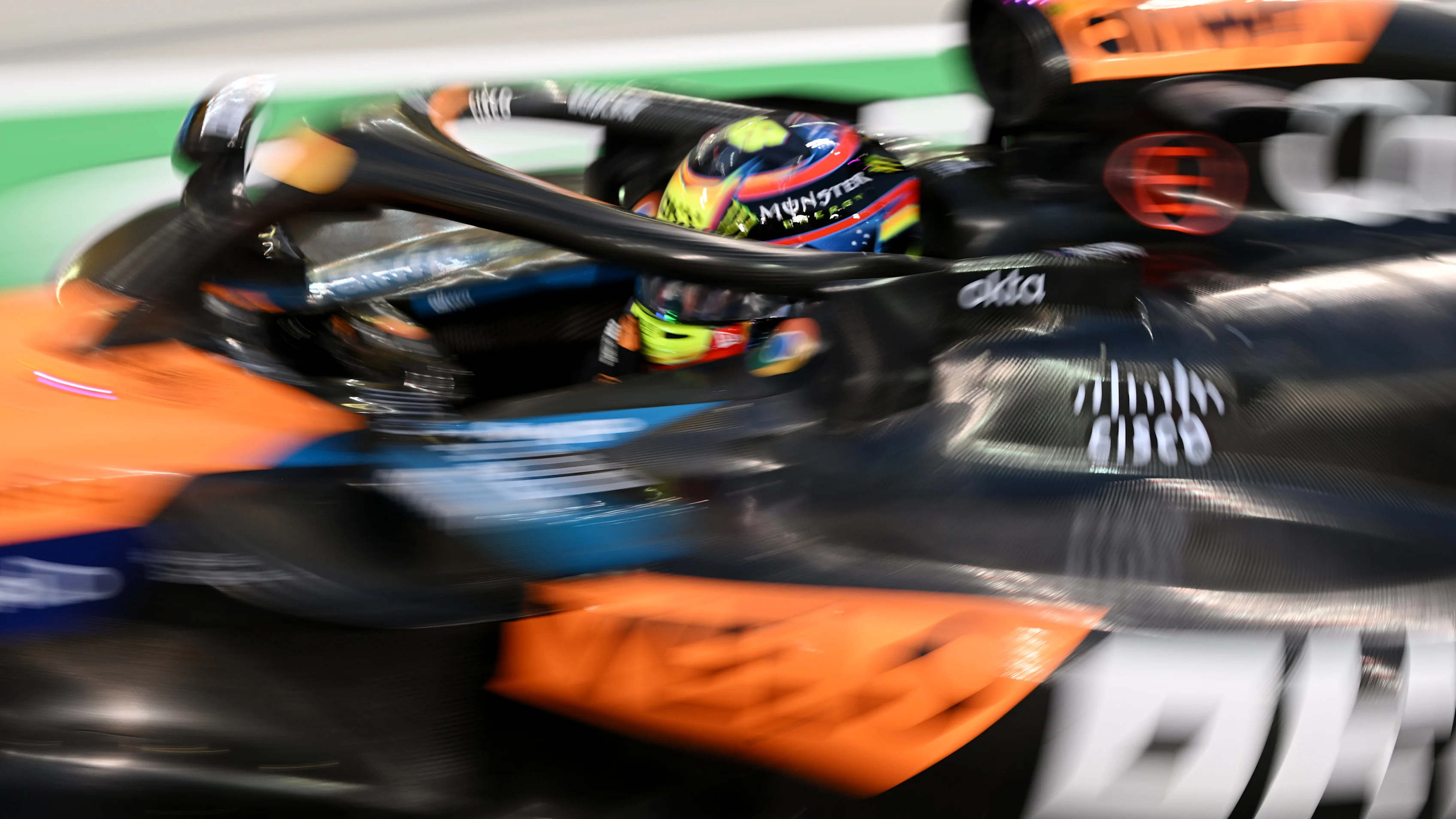 BAHRAIN, BAHRAIN - APRIL 11: Oscar Piastri of Australia driving the (81) McLaren MCL39 Mercedes in