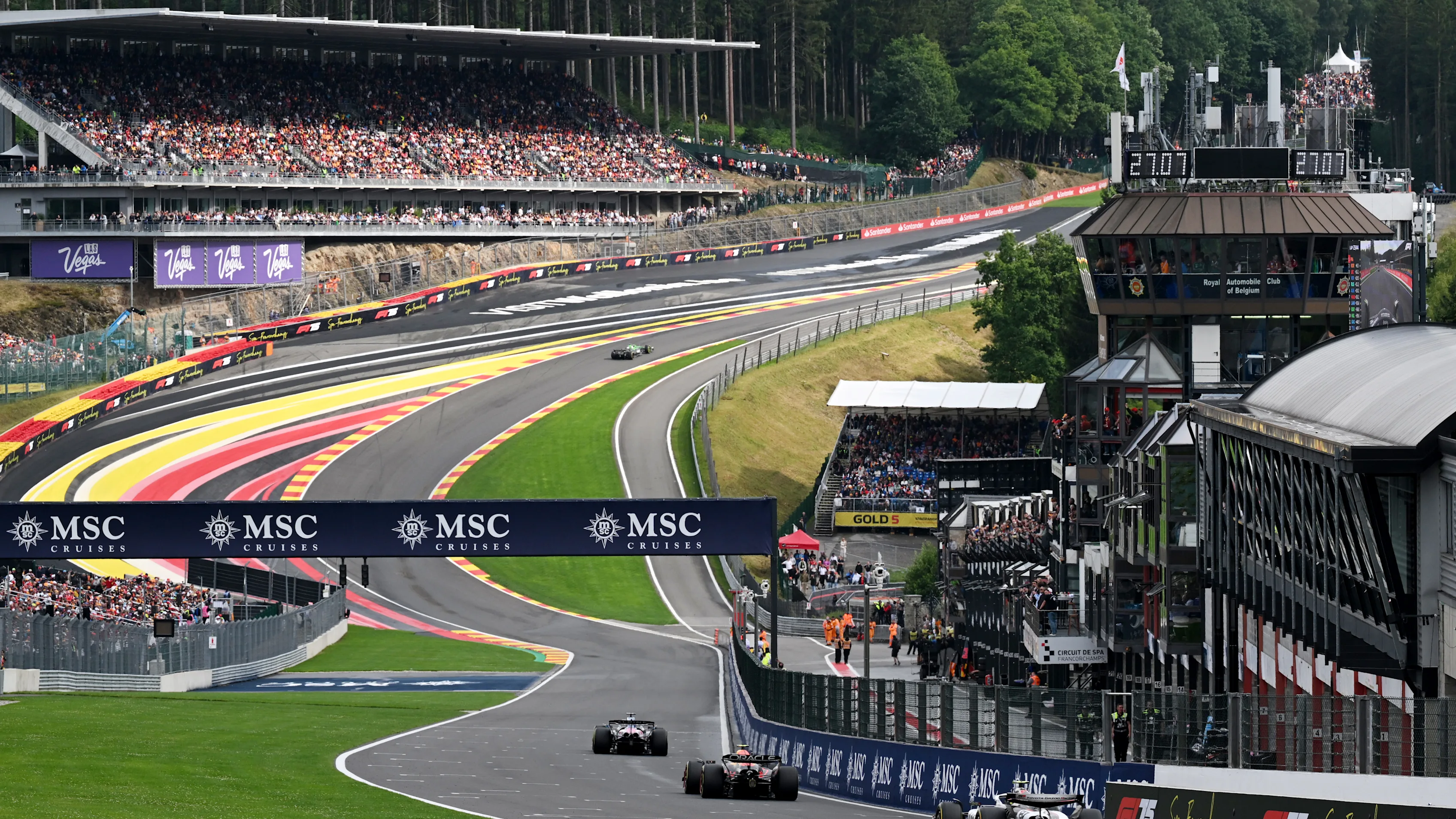 SPA, BELGIUM - JULY 27: Pierre Gasly of France driving the (10) Alpine F1 A525 Renault leads Yuki