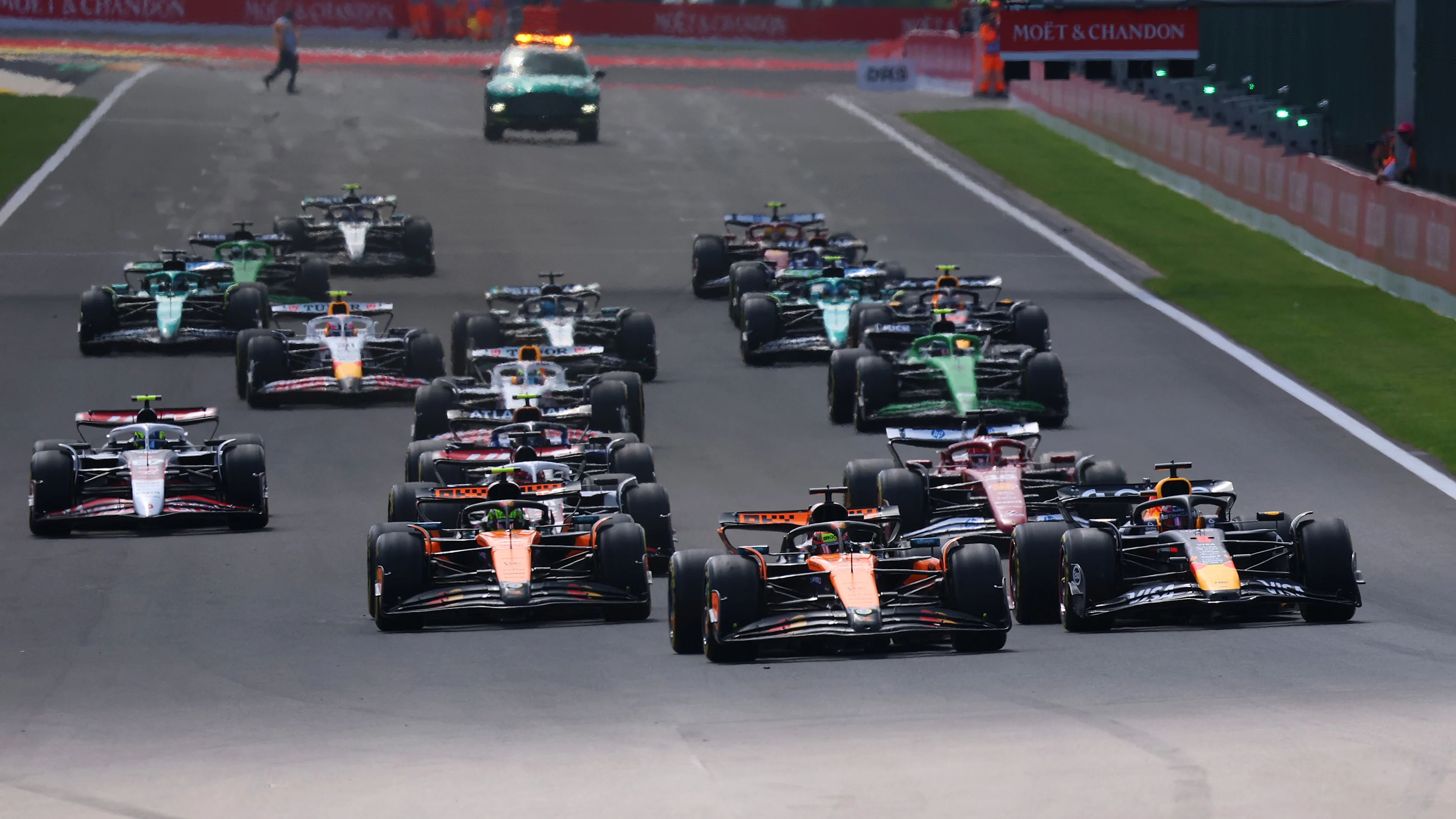 SPA, BELGIUM - JULY 26: Oscar Piastri of Australia driving the (81) McLaren MCL39 Mercedes leads