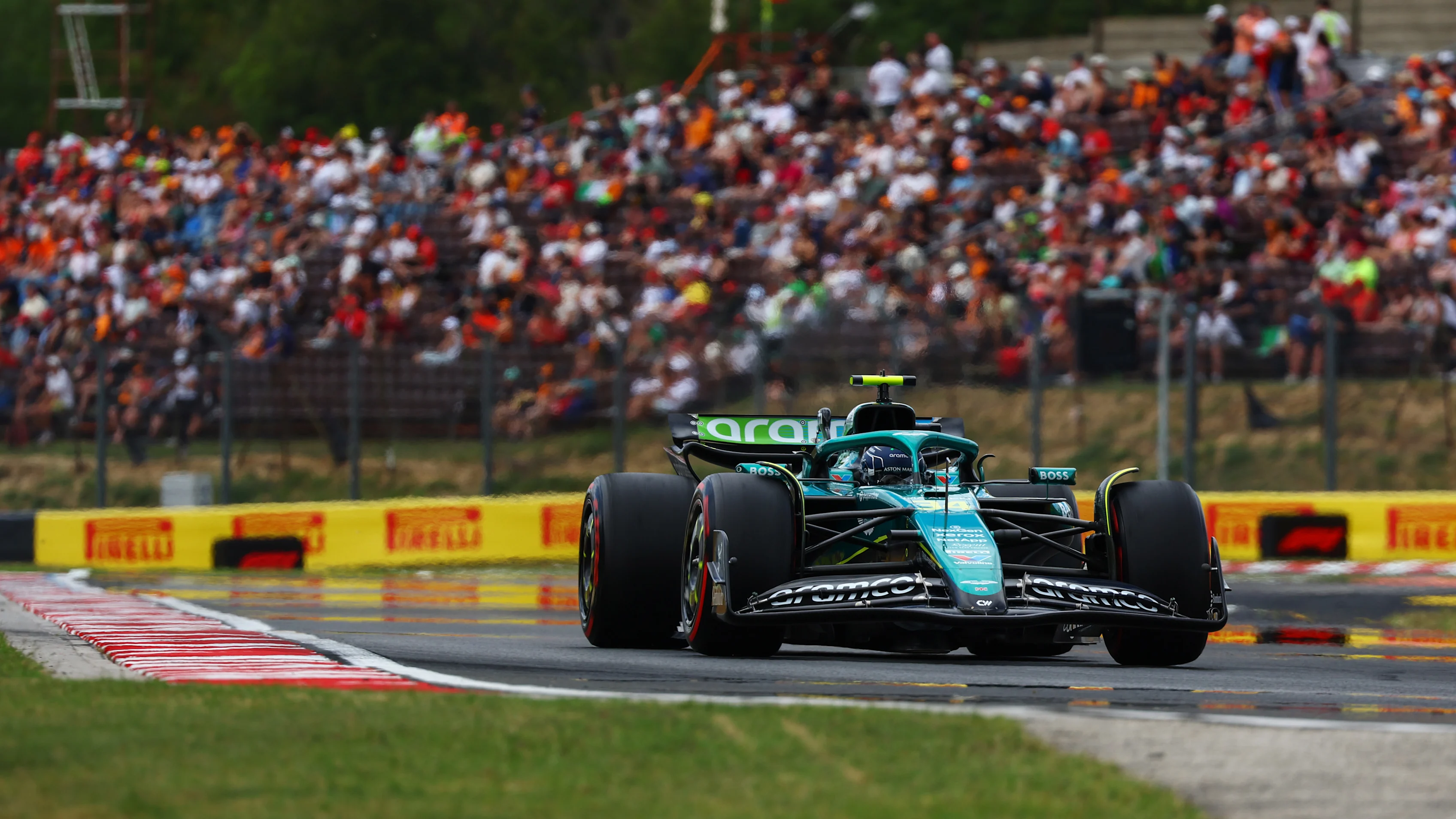BUDAPEST, HUNGARY - AUGUST 01: Felipe Drugovich of Brazil driving the (34) Aston Martin AMR25