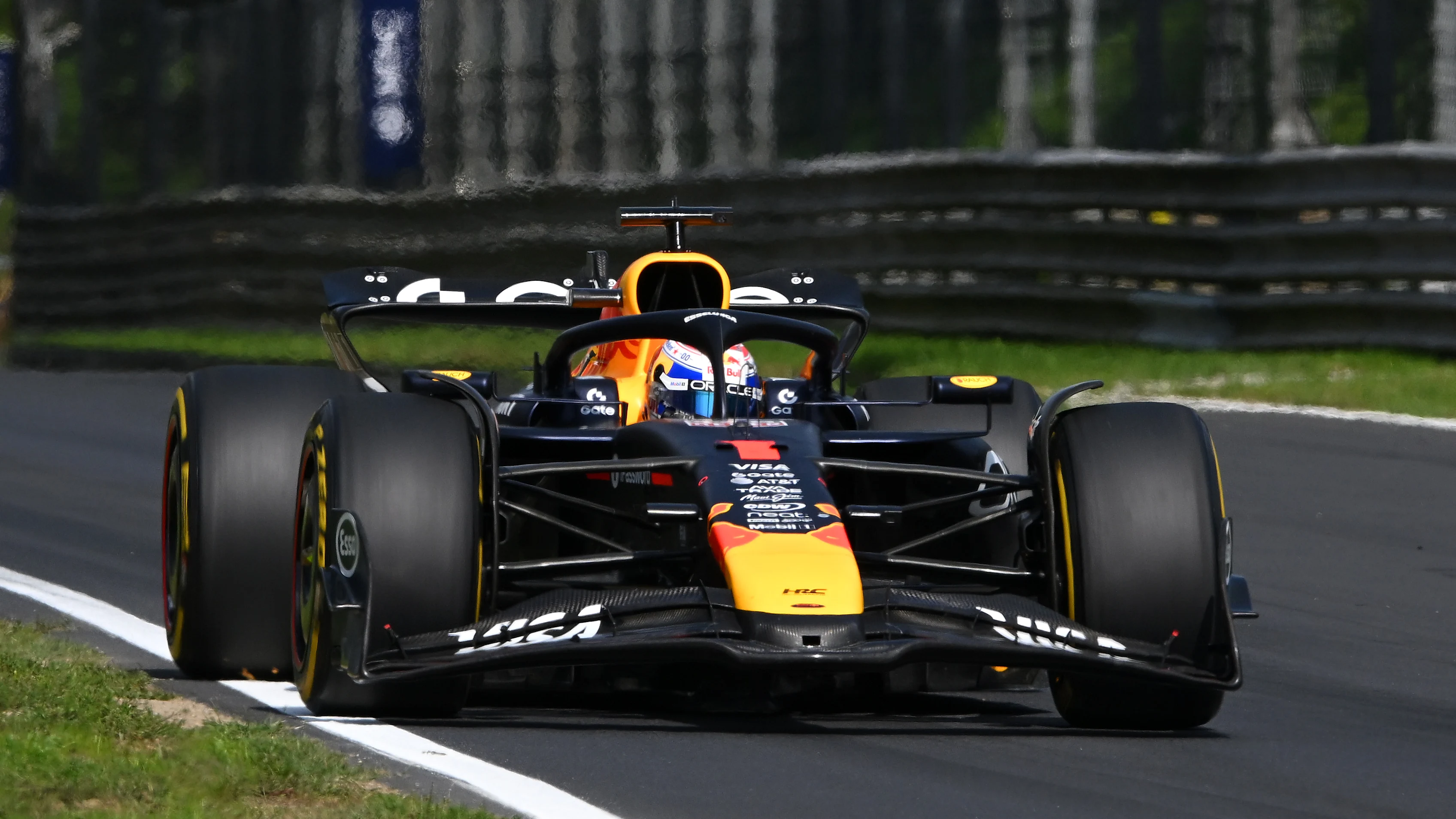 MONZA, ITALY - SEPTEMBER 07: Max Verstappen of the Netherlands driving the (1) Oracle Red Bull