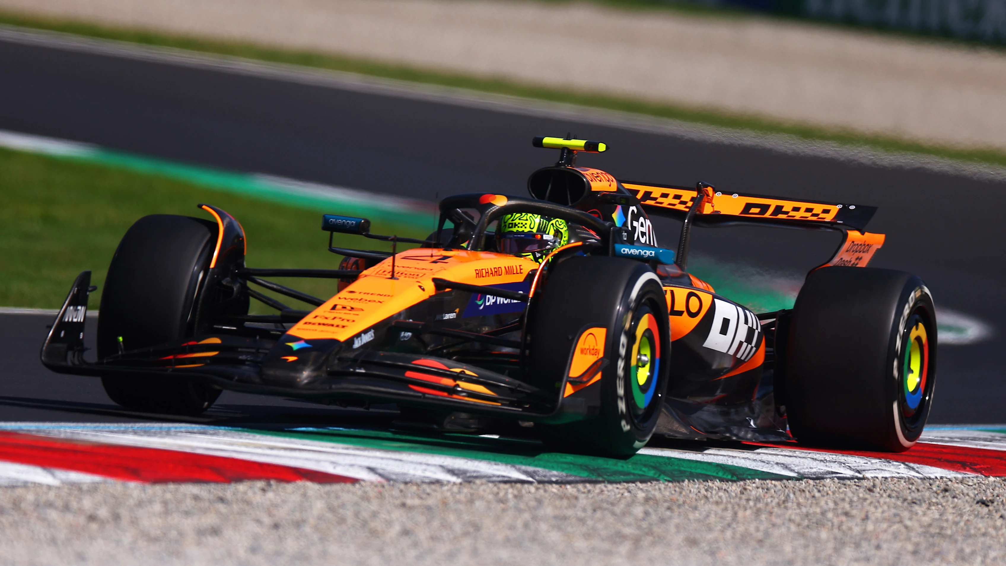 MONZA, ITALY - SEPTEMBER 06: Lando Norris of Great Britain driving the (4) McLaren MCL39 Mercedes