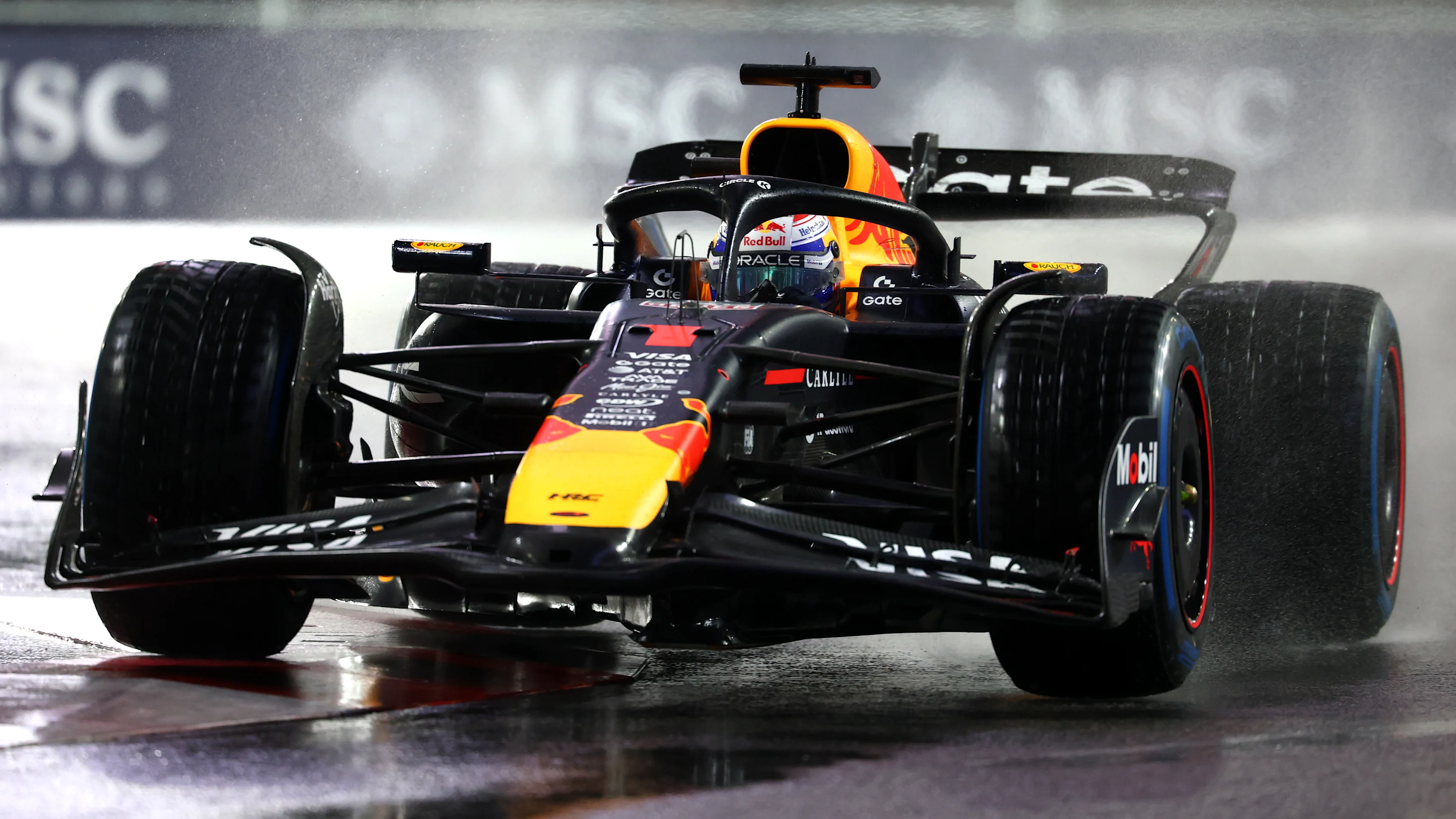 LAS VEGAS, NEVADA - NOVEMBER 21: Max Verstappen of the Netherlands driving the (1) Oracle Red Bull