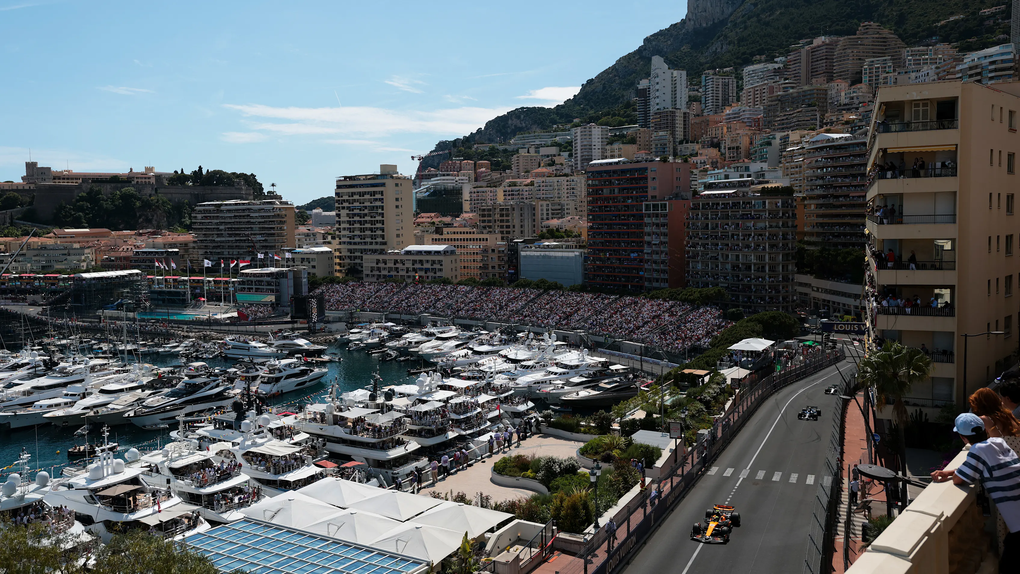 MONTE-CARLO, MONACO - MAY 25: Lando Norris of Great Britain driving the (4) McLaren MCL39 Mercedes