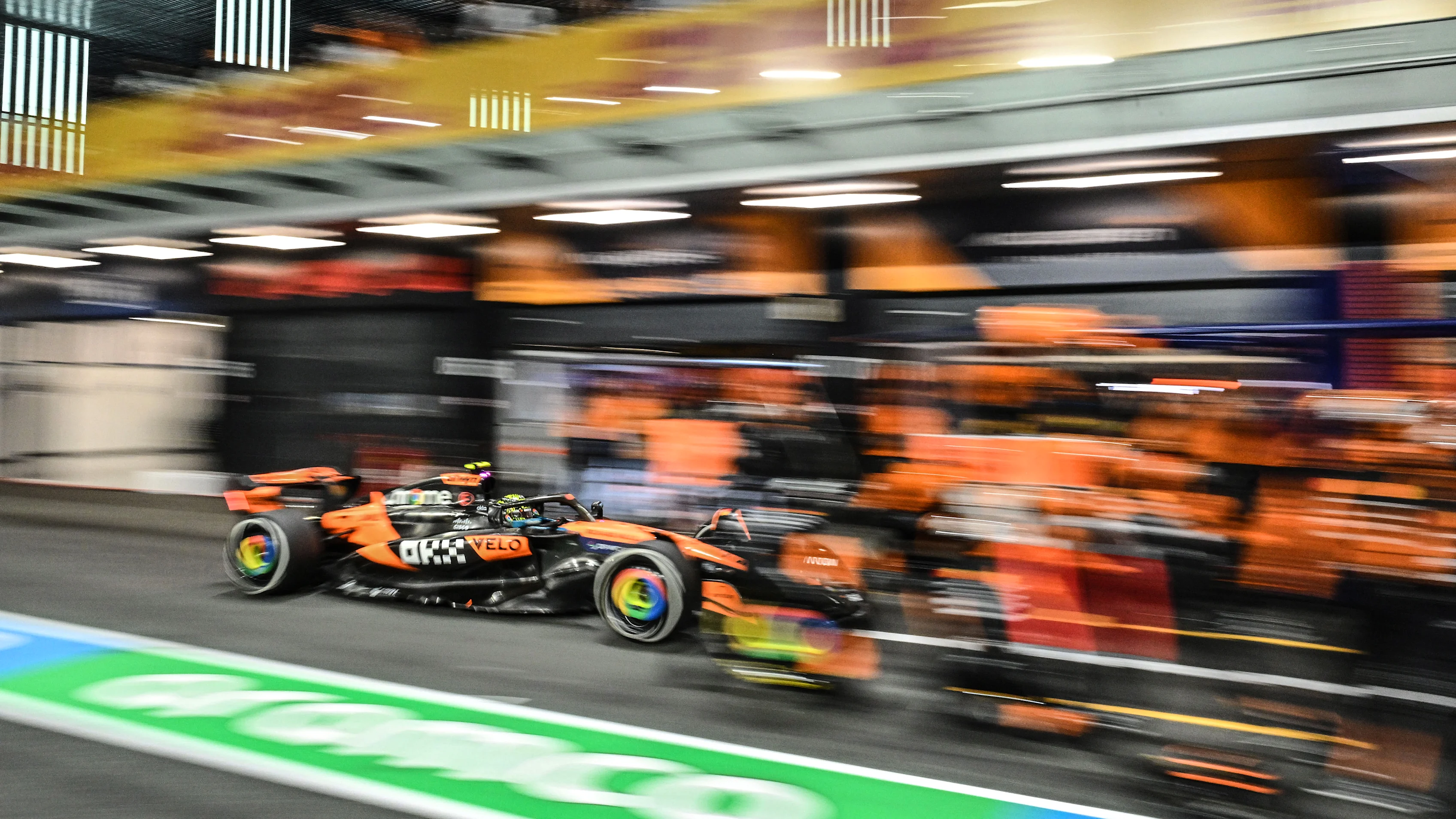 JEDDAH, SAUDI ARABIA - APRIL 20: Lando Norris of Great Britain driving the (4) McLaren MCL39