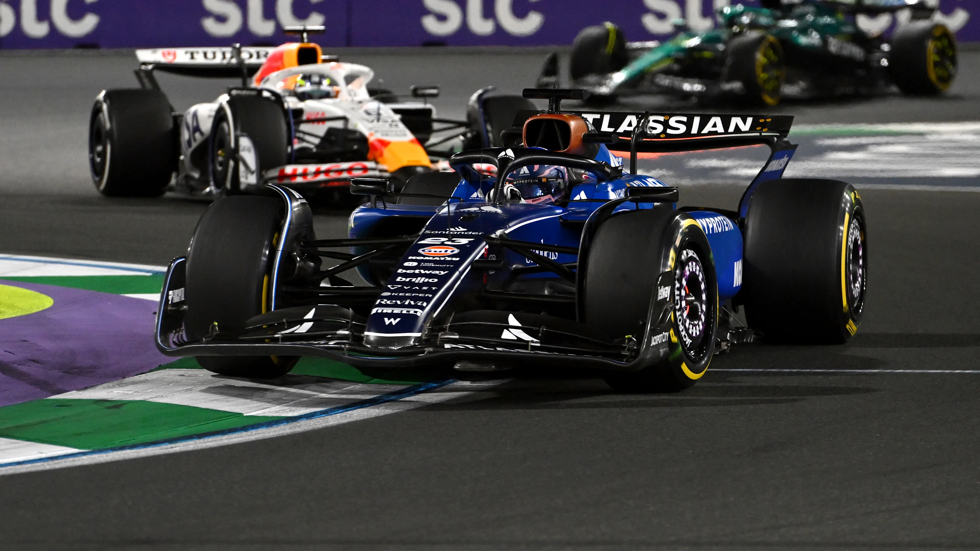 JEDDAH, SAUDI ARABIA - APRIL 20: Alexander Albon of Thailand driving the (23) Williams FW47