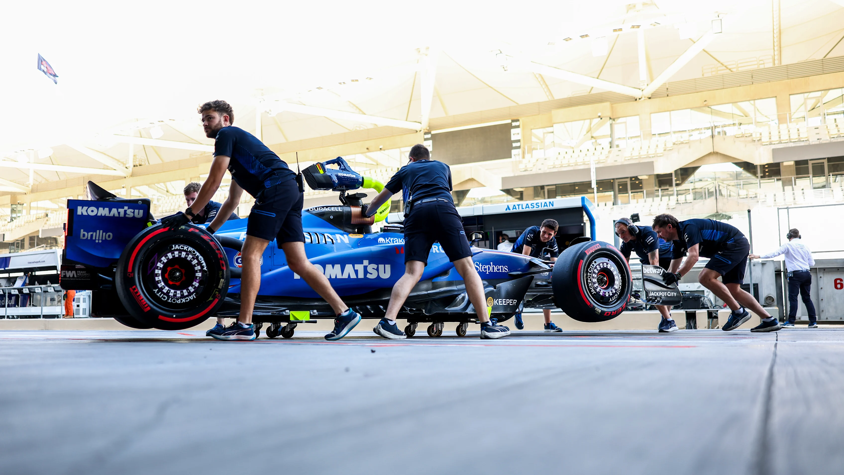 ABU DHABI, UNITED ARAB EMIRATES - DECEMBER 09: Luke Browning of Williams during F1 Testing at Yas