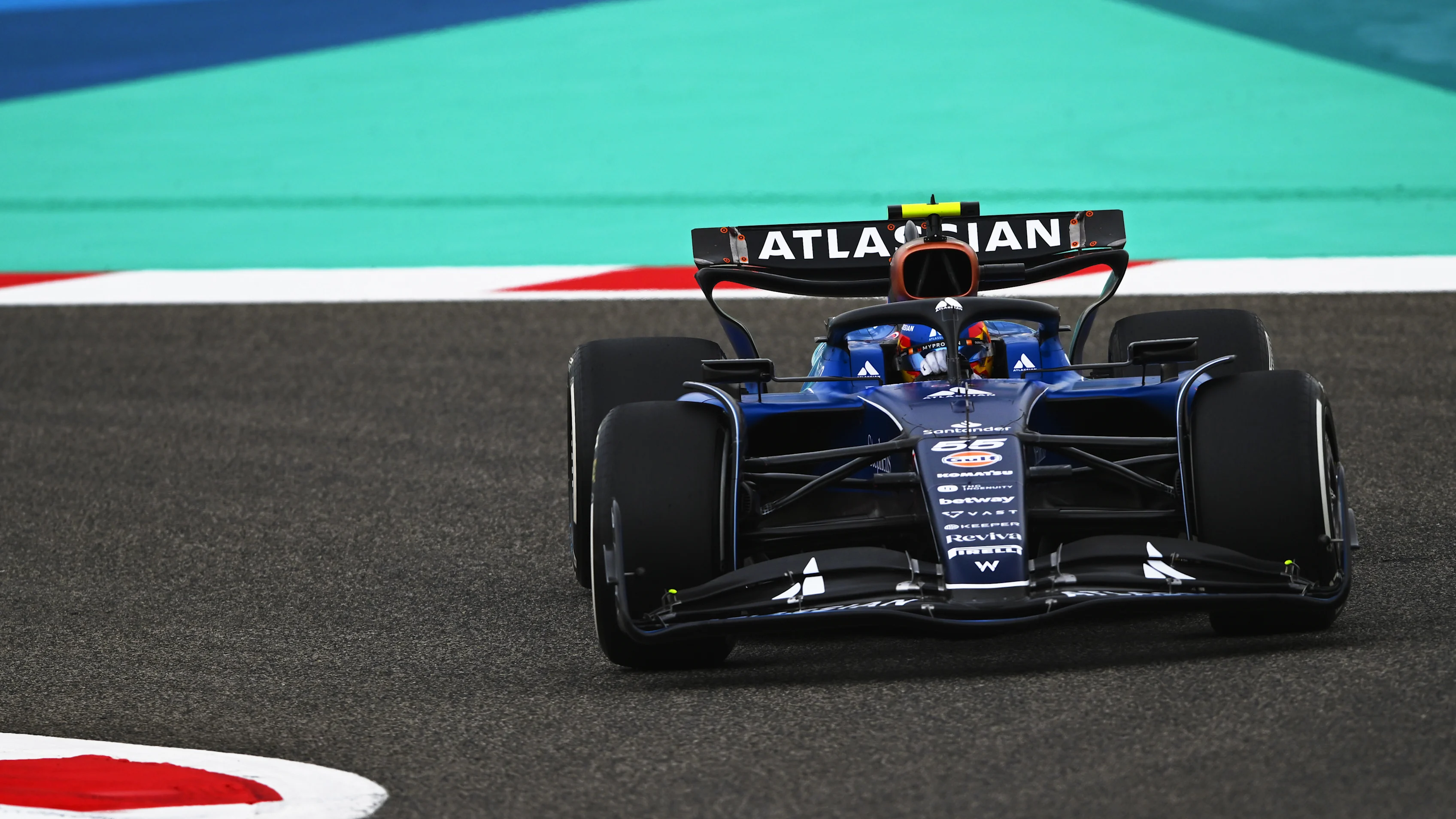 BAHRAIN, BAHRAIN - FEBRUARY 27: Carlos Sainz of Spain driving the (55) Williams FW47 Mercedes on