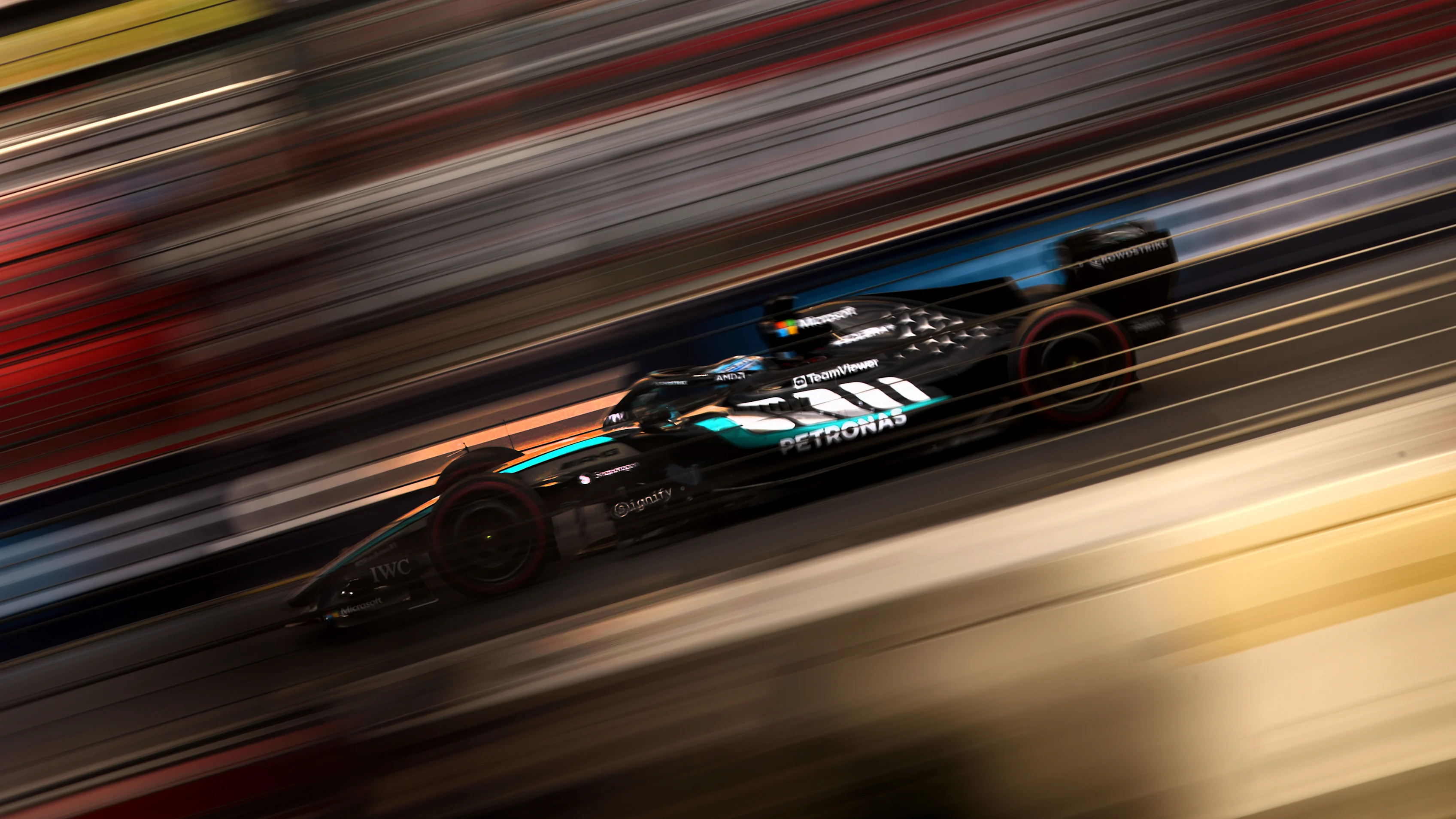 BAKU, AZERBAIJAN - SEPTEMBER 25: George Russell of Great Britain driving the (63) Mercedes AMG